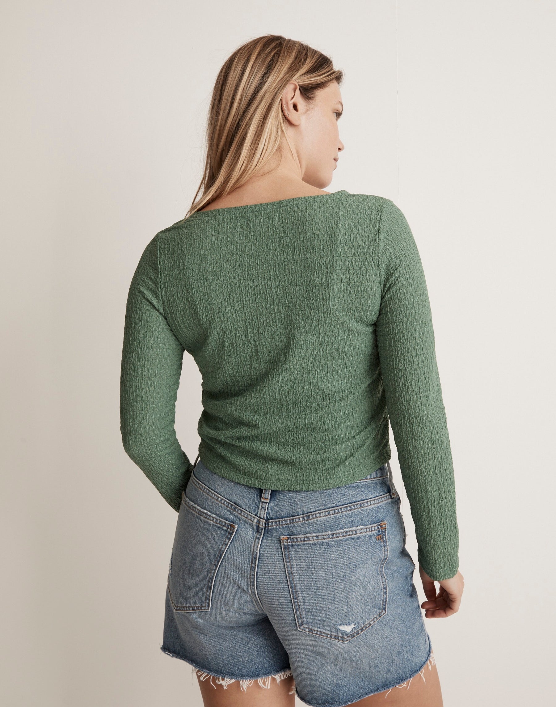 4 size - M