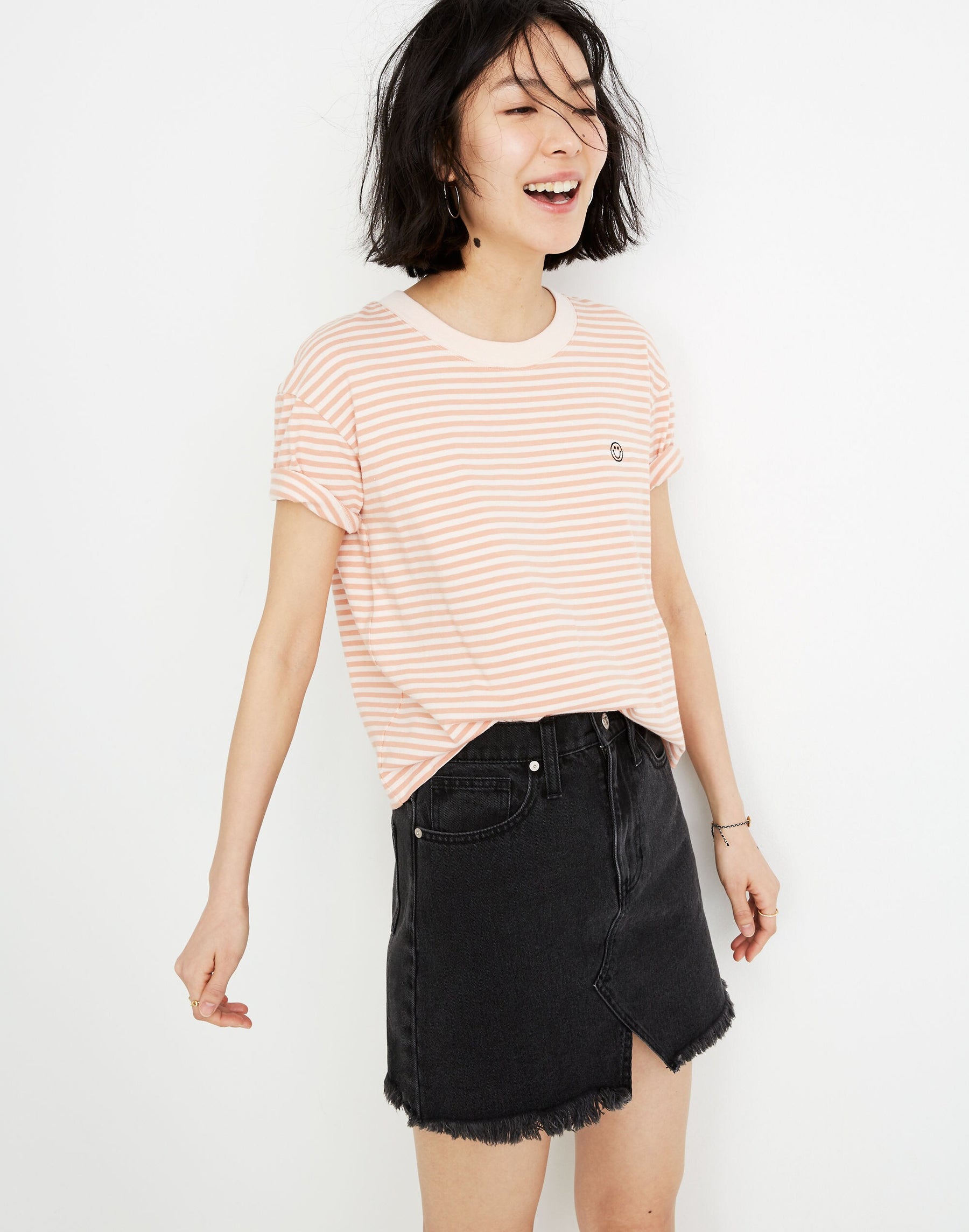 4 size - 32 W