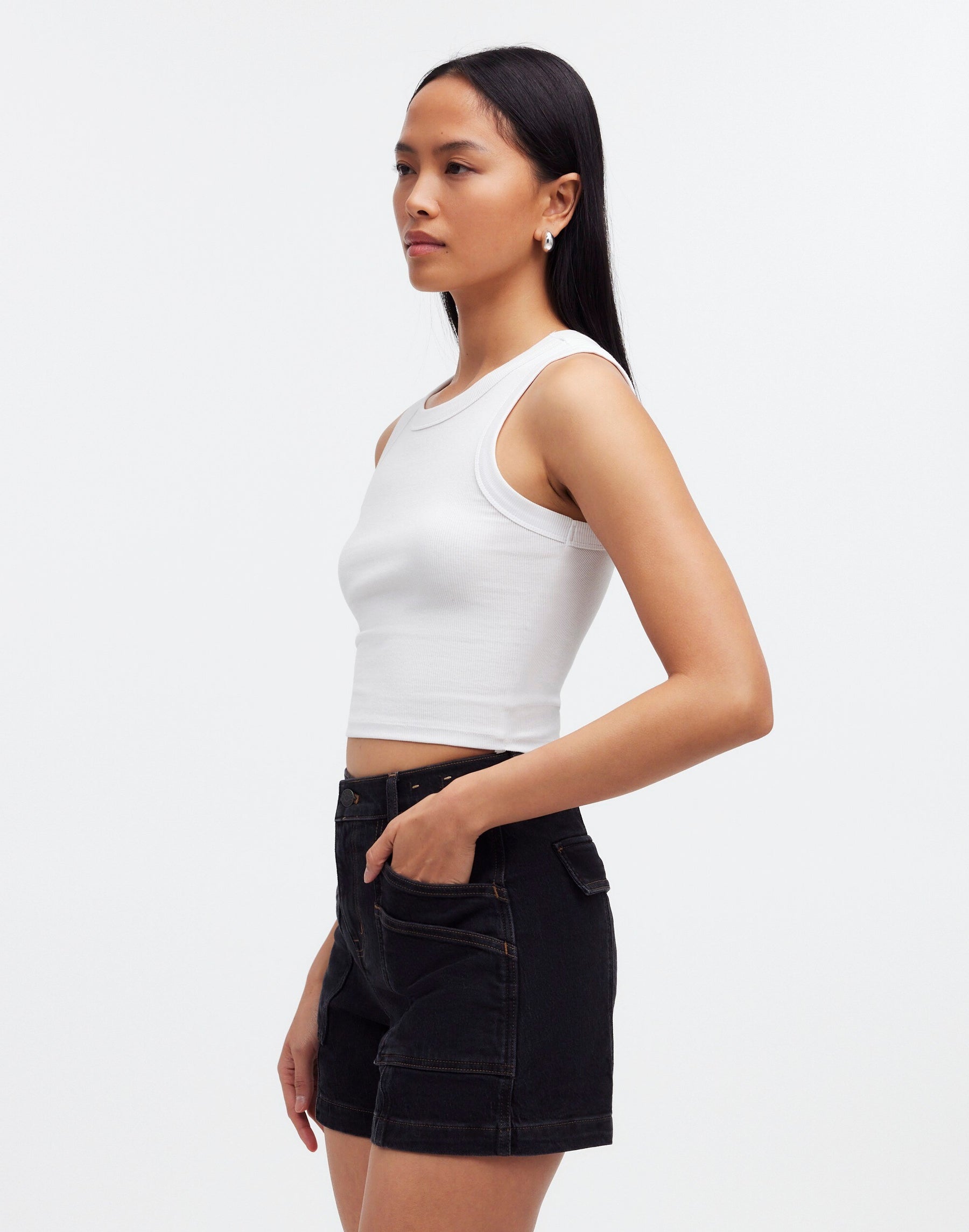 4 size - 26 W