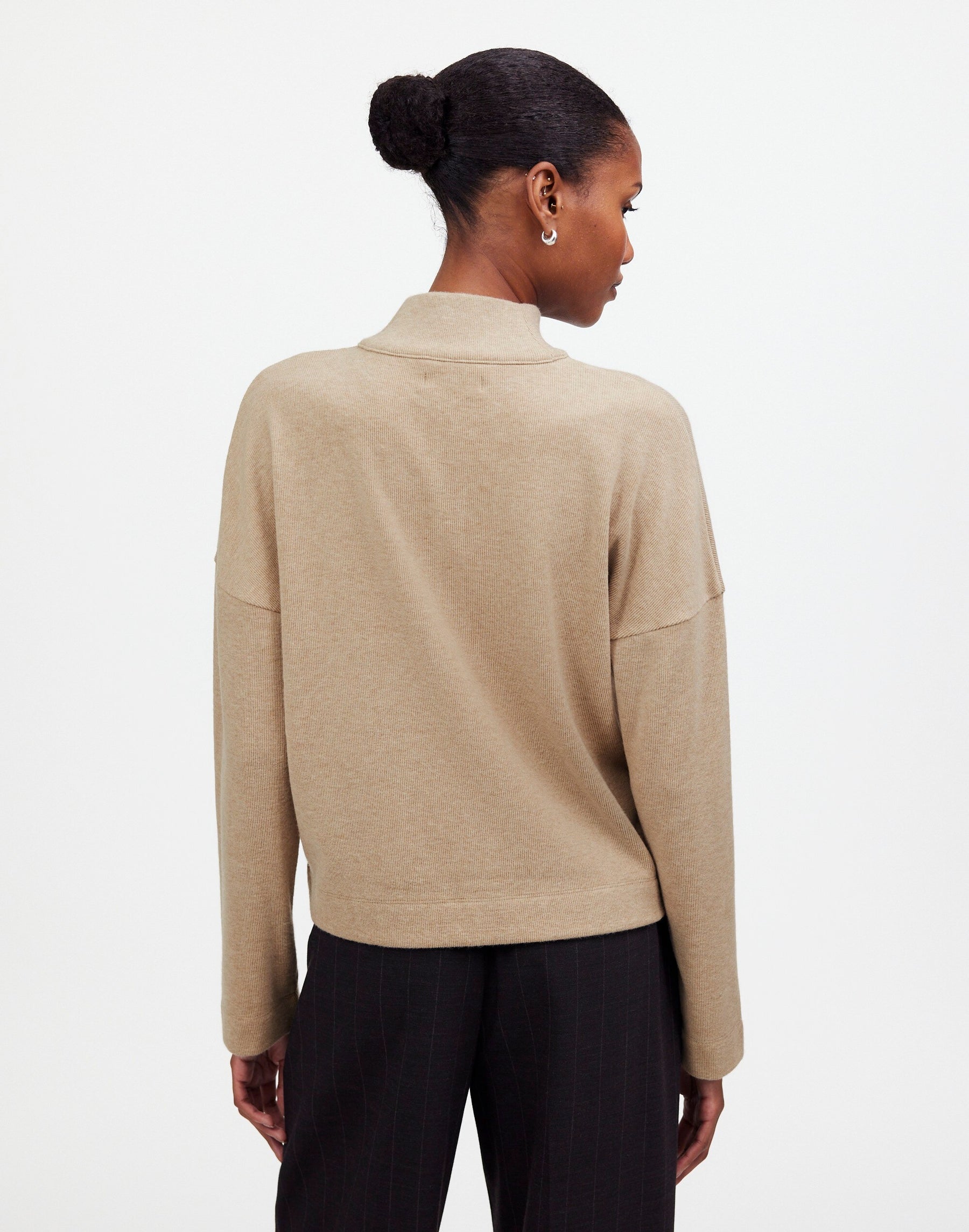 4 size - M