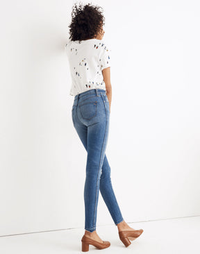 4 waist size - 28