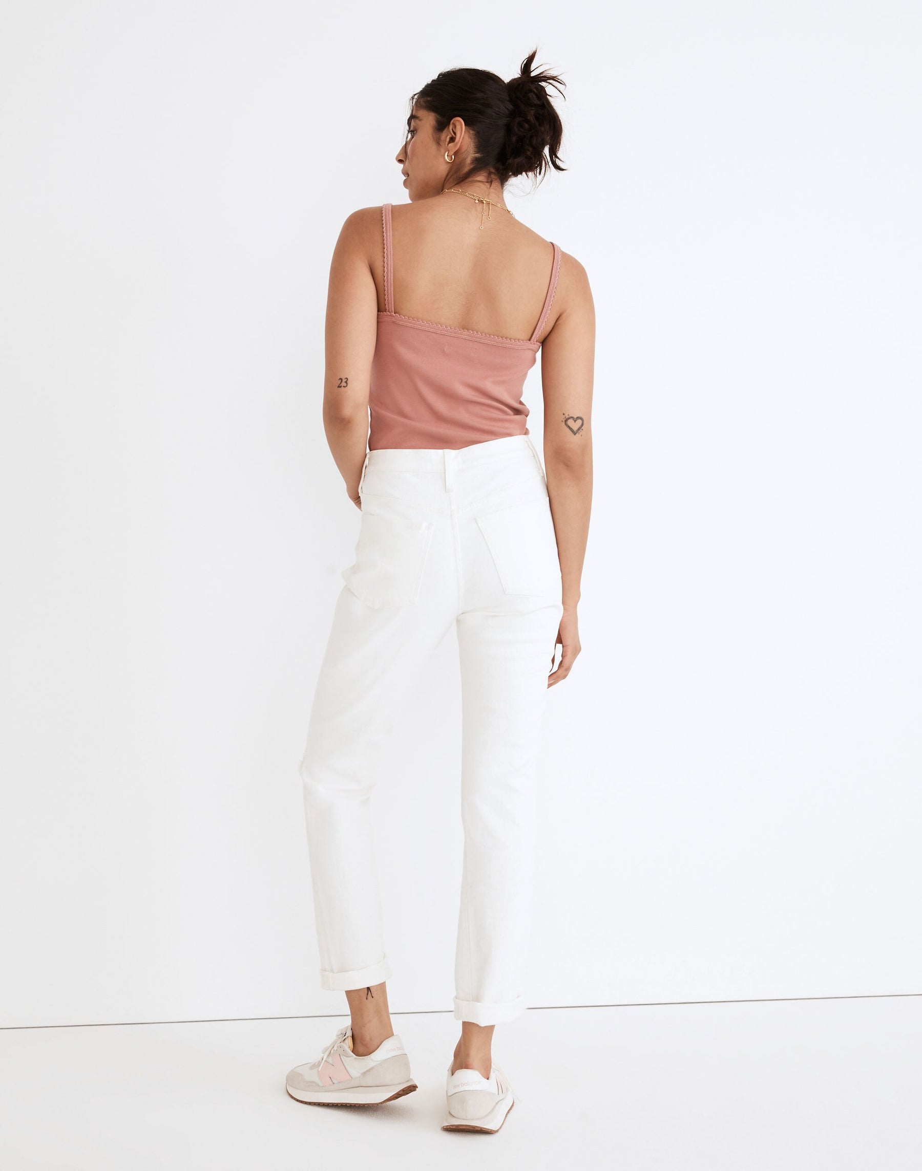 4 waist size - 28