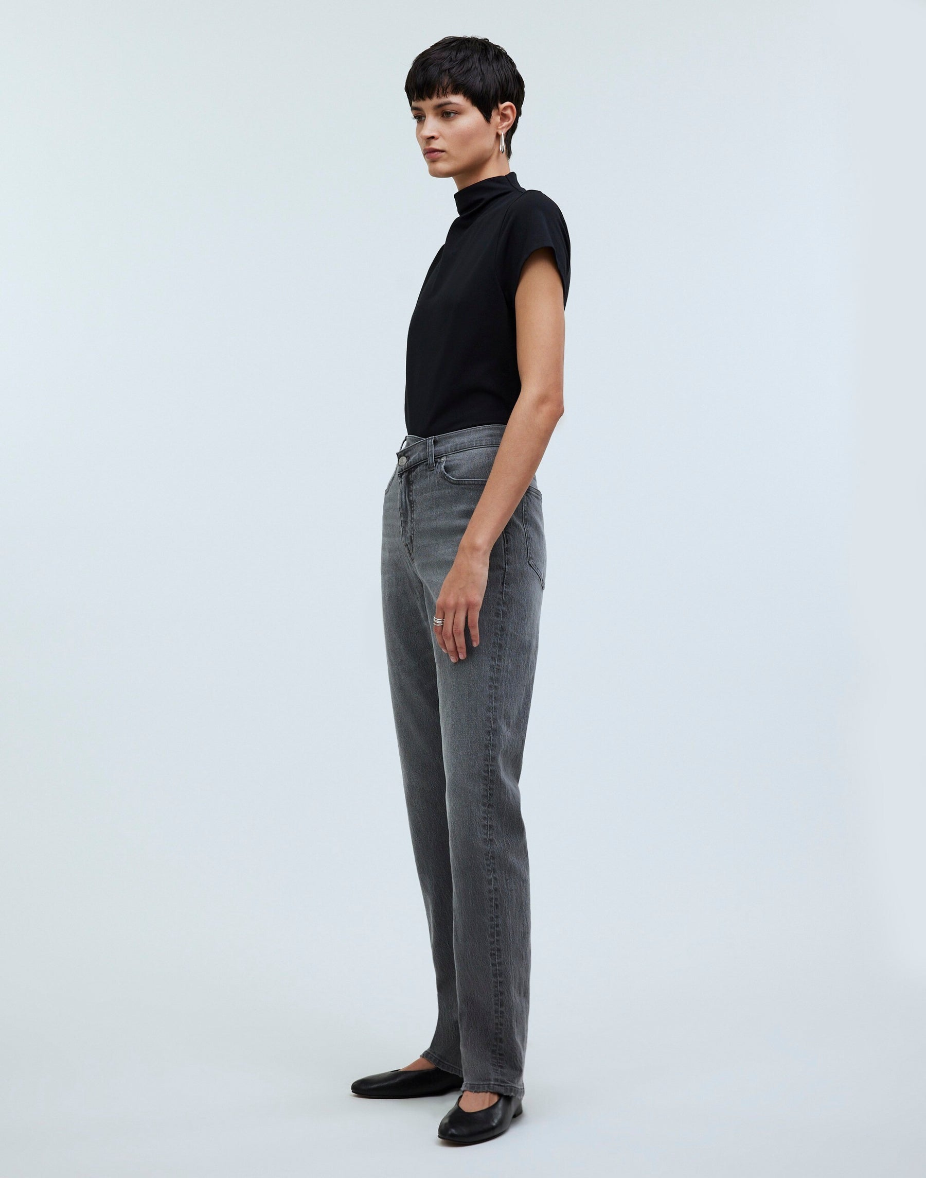 4 waist size - 28