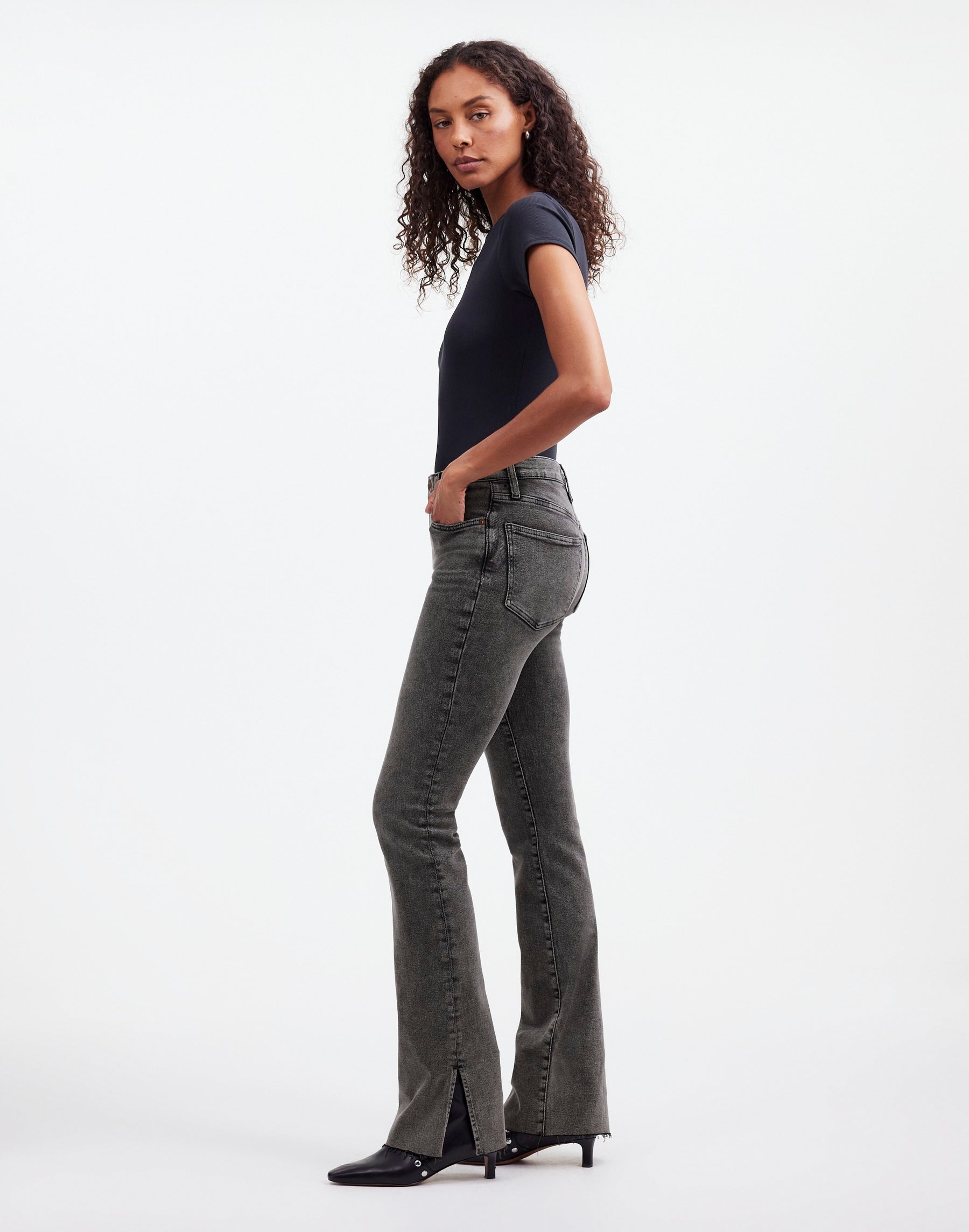 4 waist size - 32