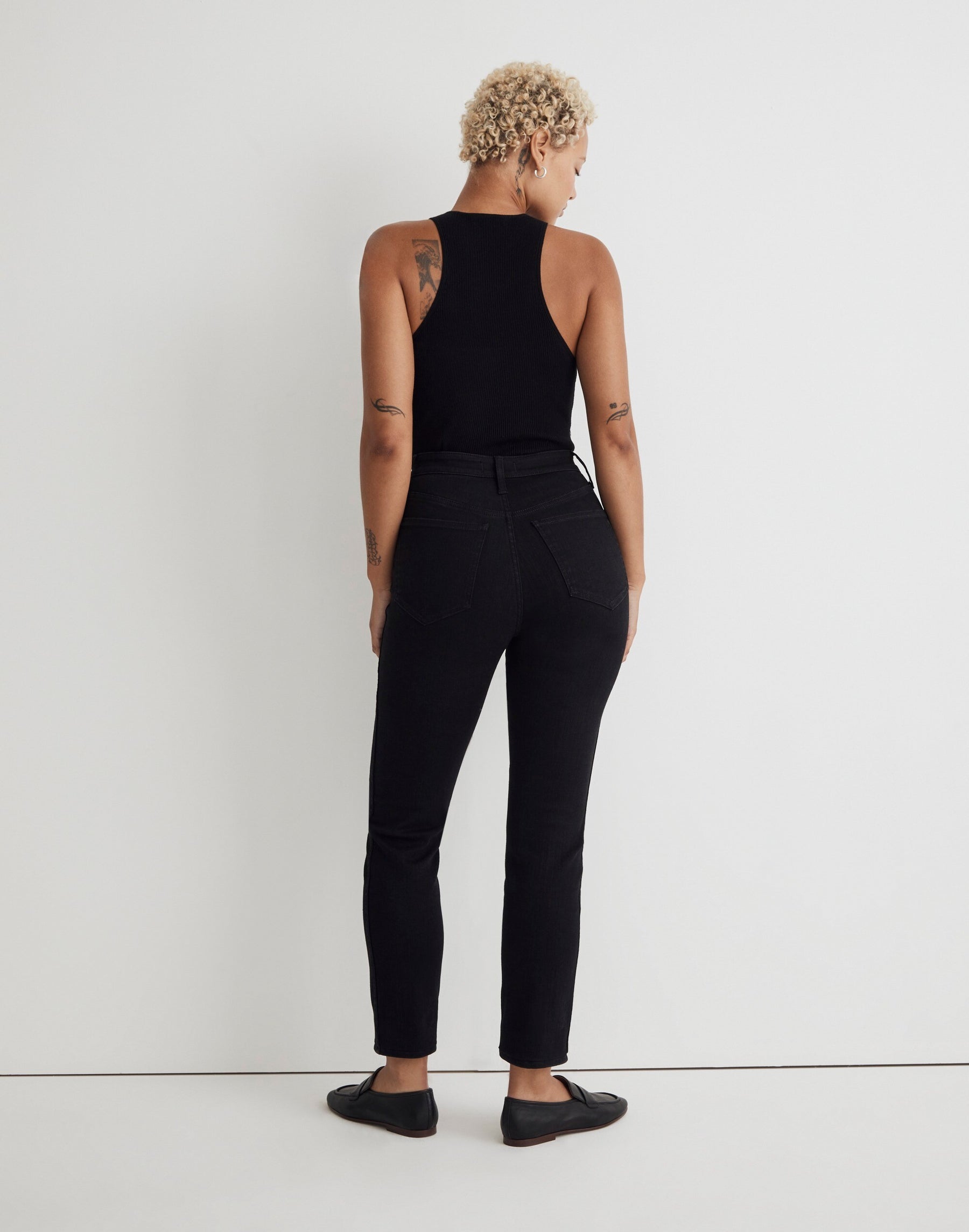 5 waist size - 23