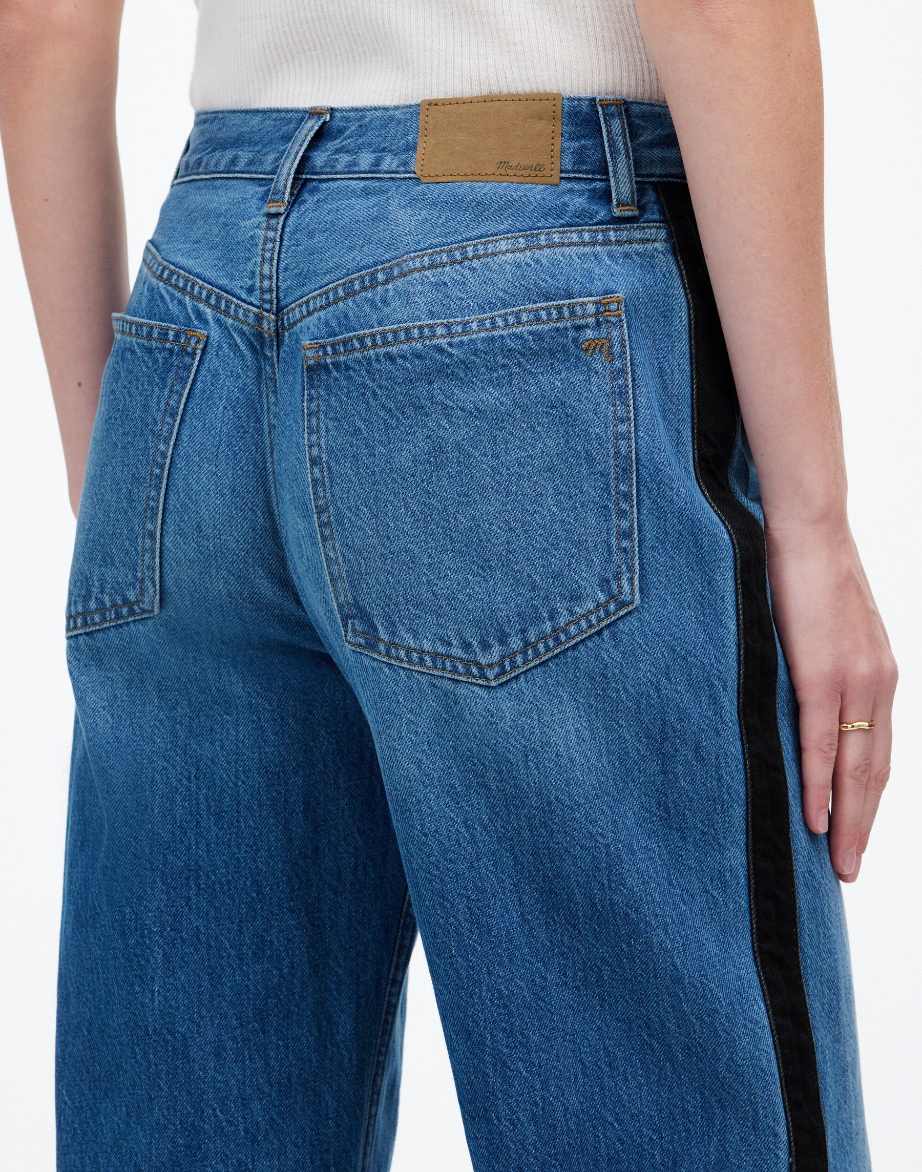 6 waist size - 28