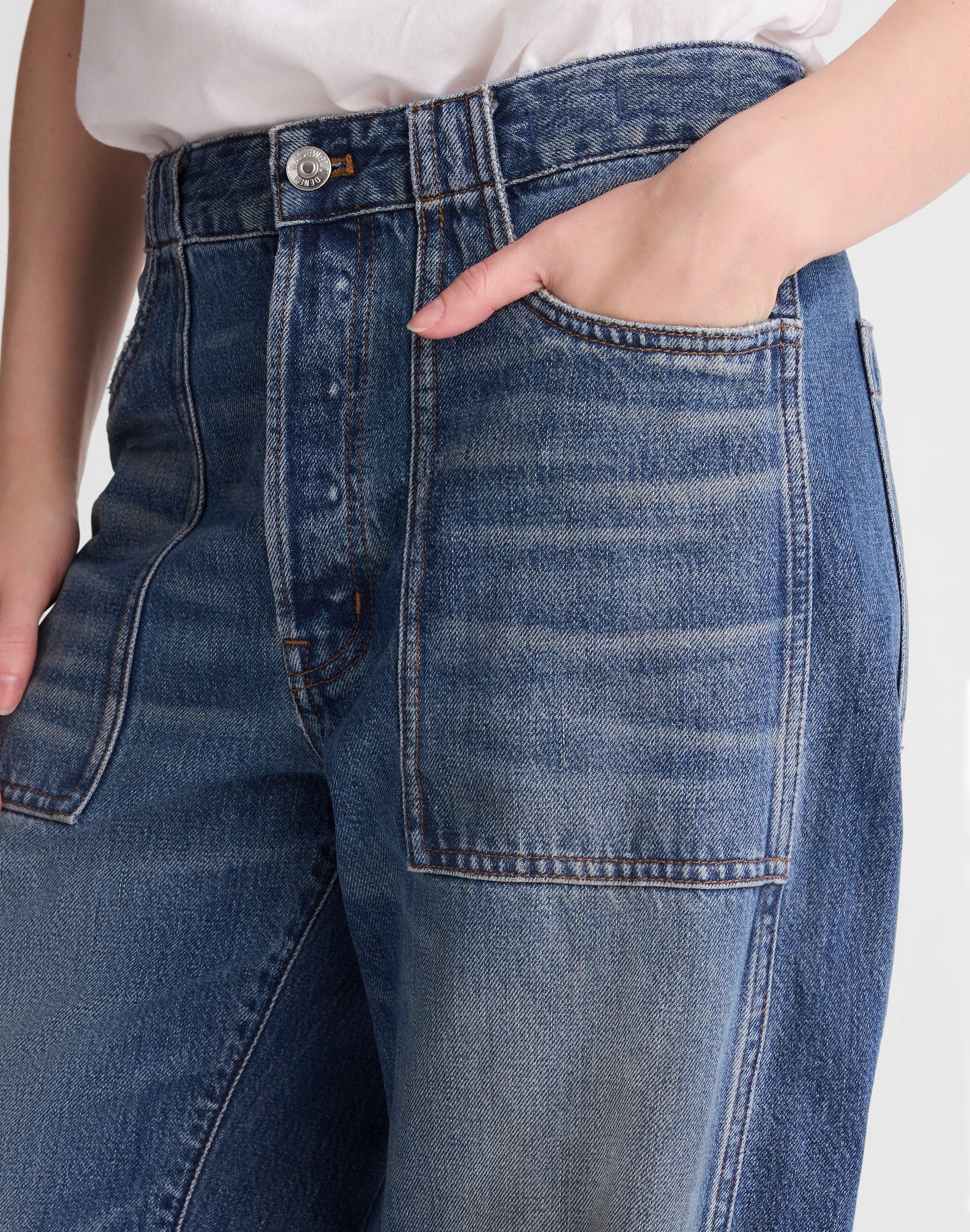 6 waist size - 28
