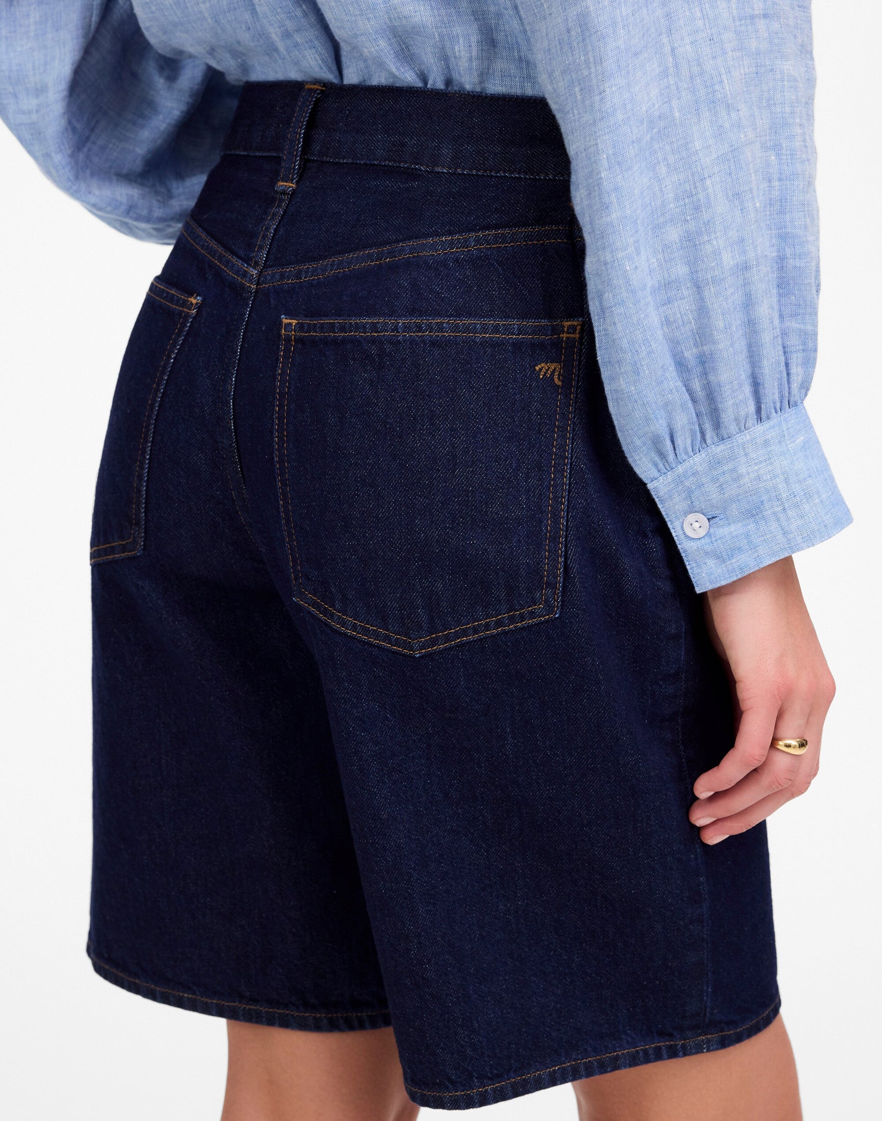 6 waist size - 23
