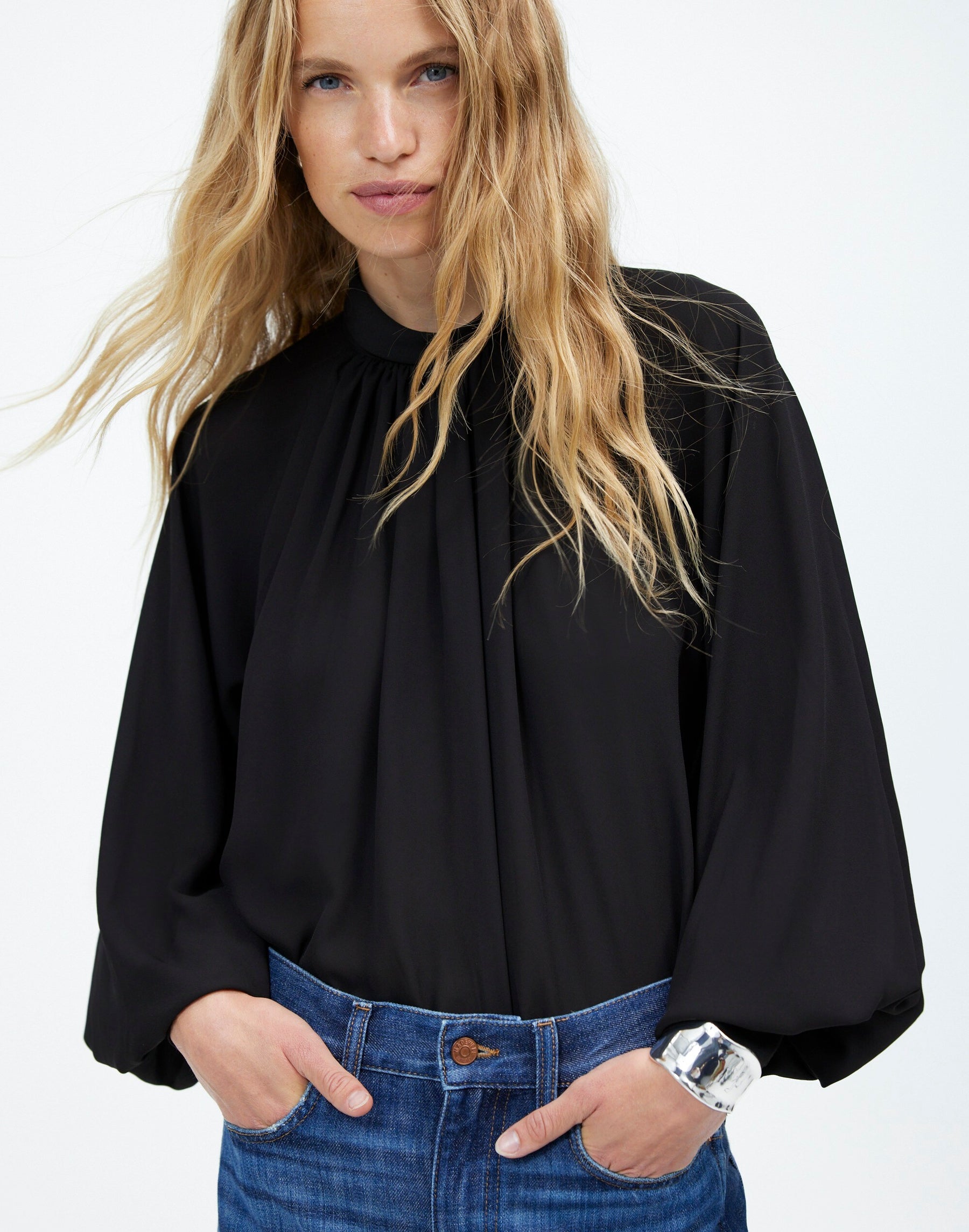 6 size - S