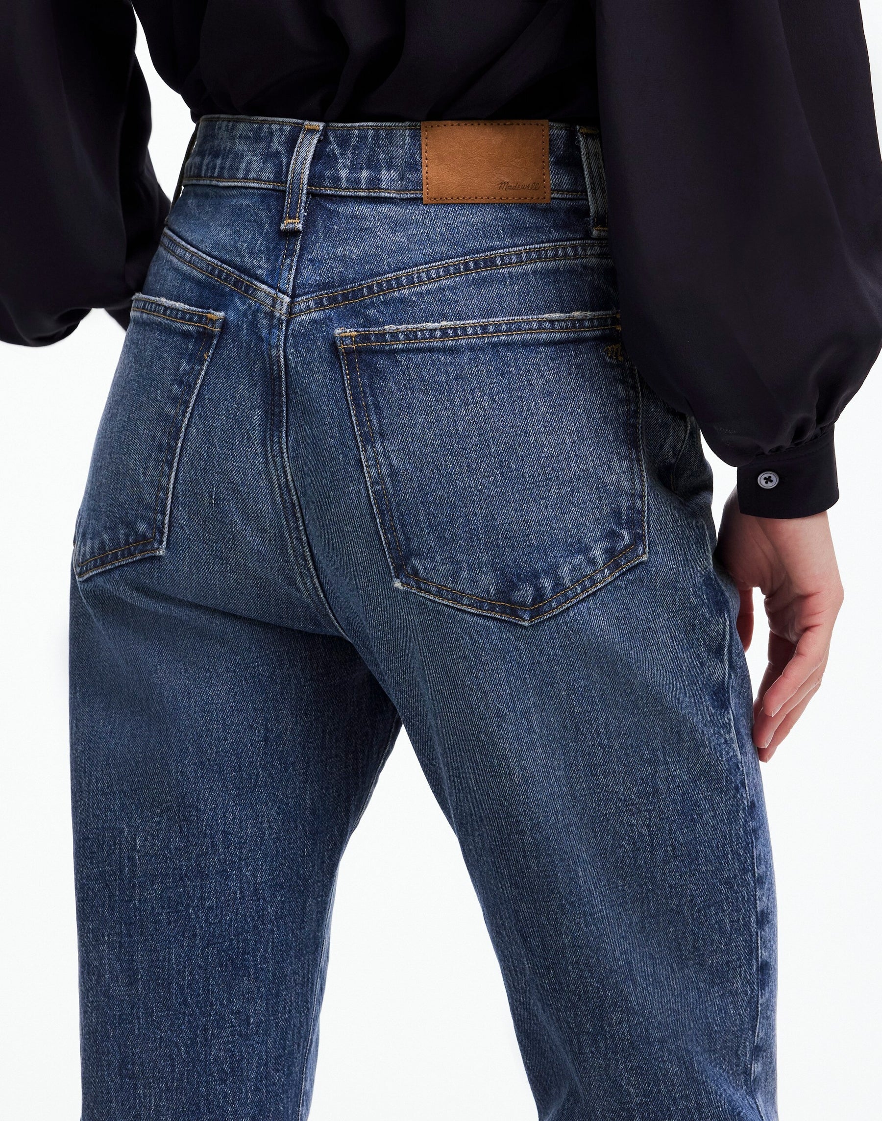 6 waist size - 23