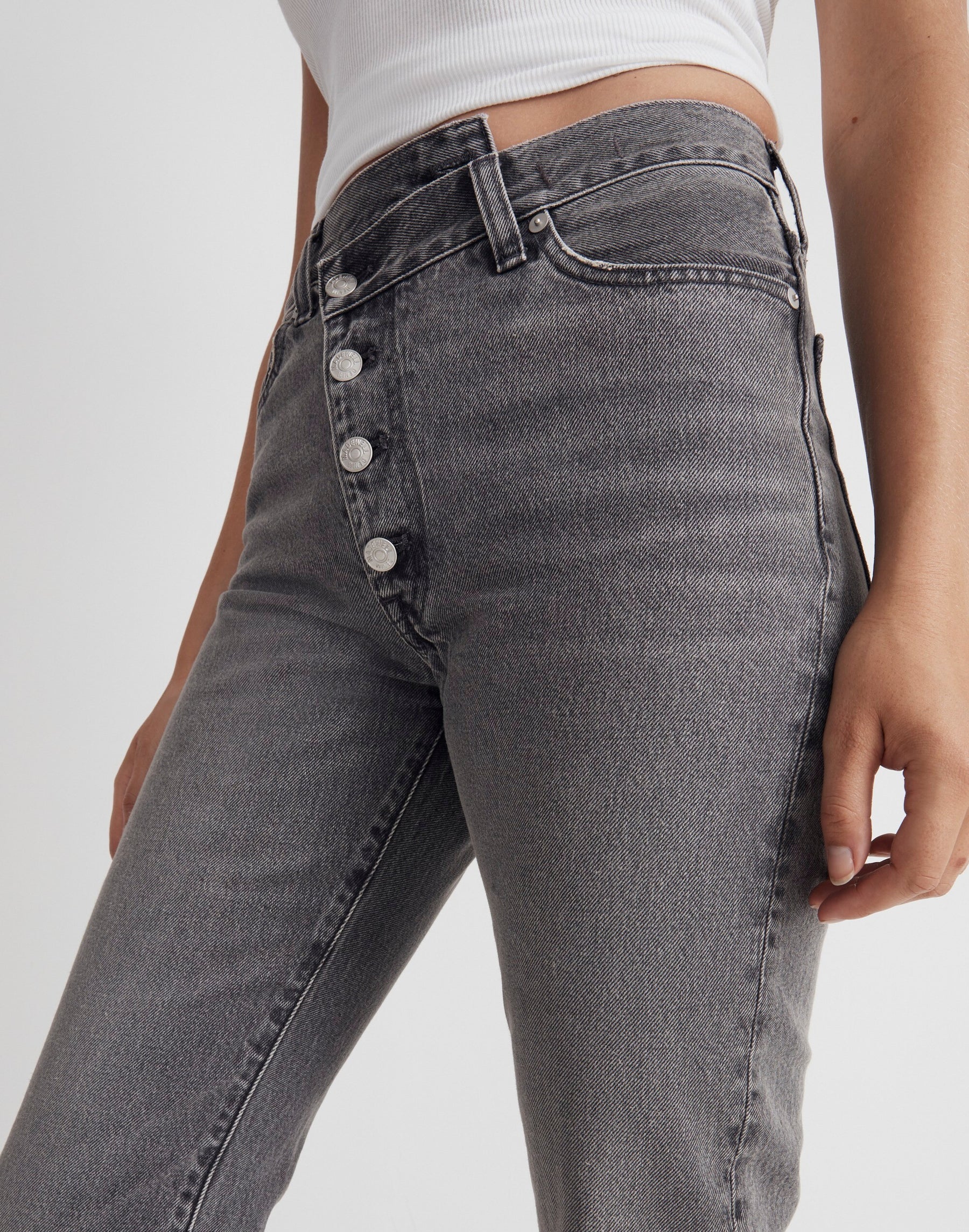 6 waist size - 25