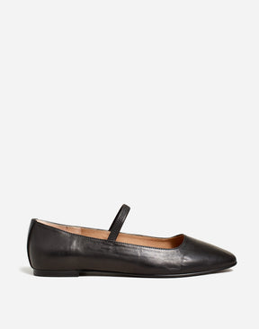 1 shoe size - 8