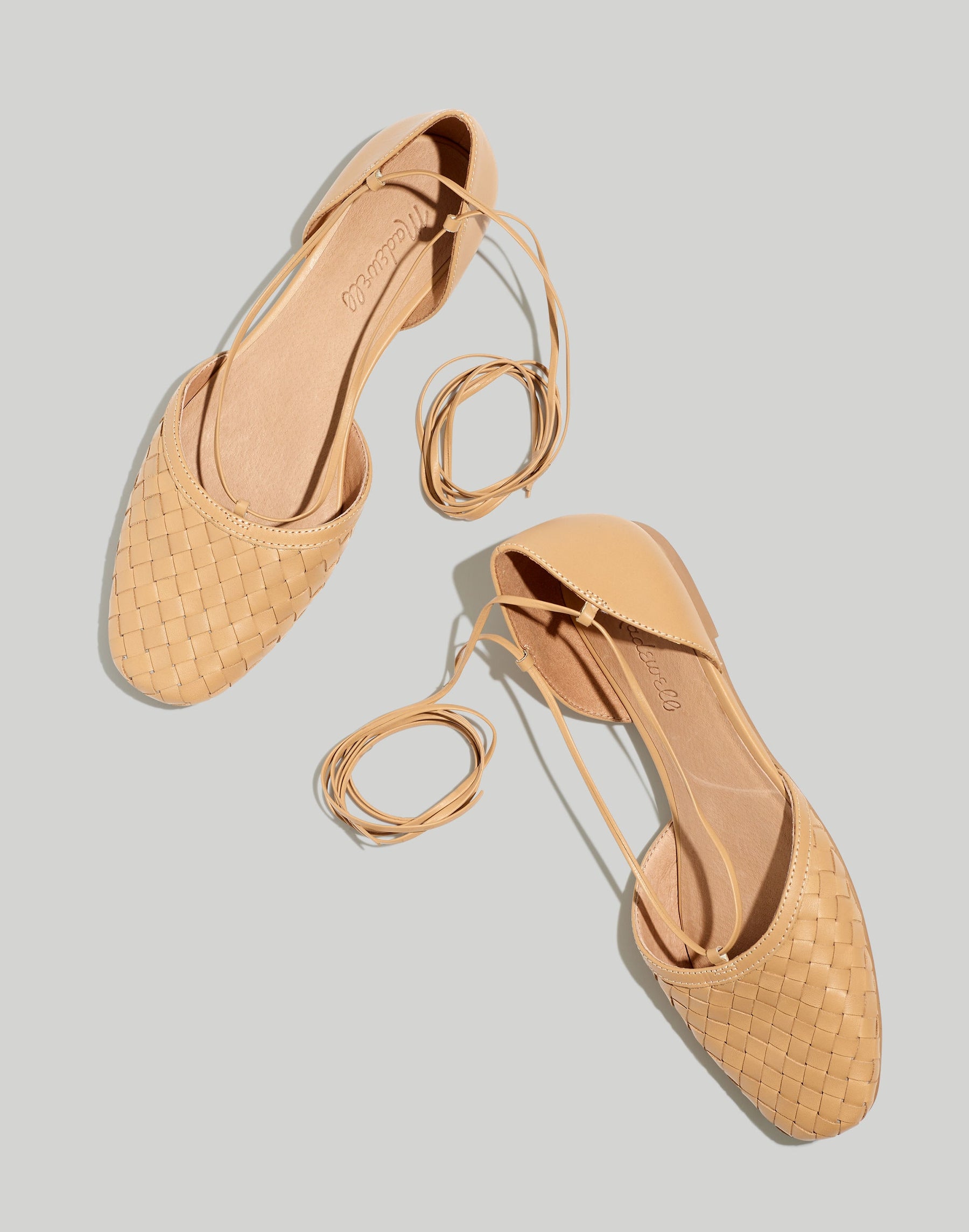 1 shoe size - 10
