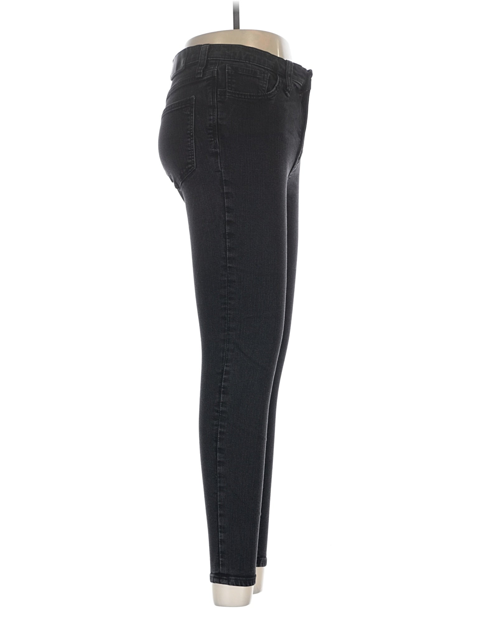 3 waist size - 28