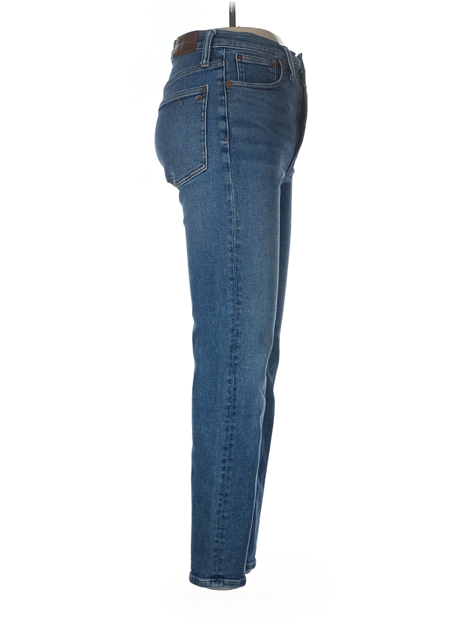 3 waist size - 28