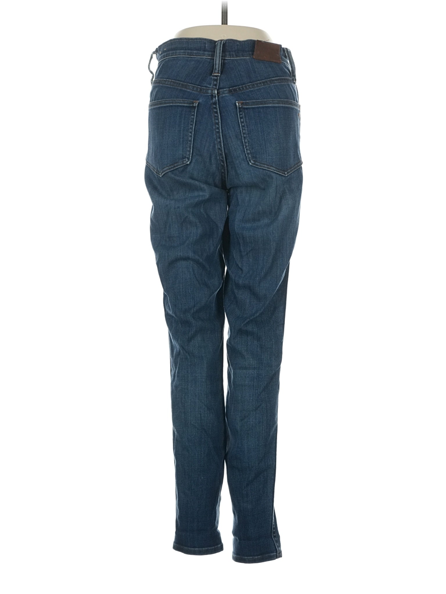 2 waist size - 23
