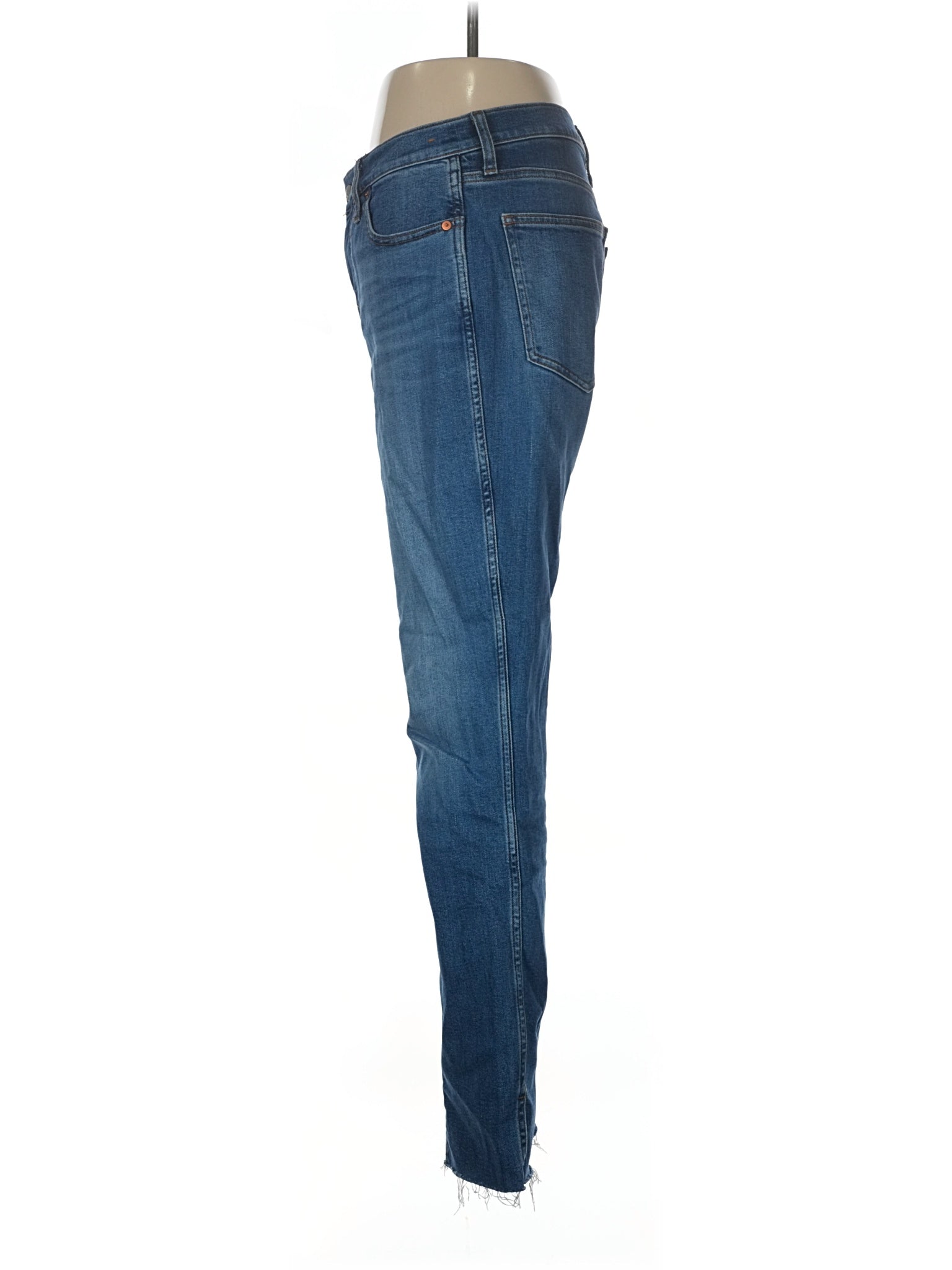 4 waist size - 28