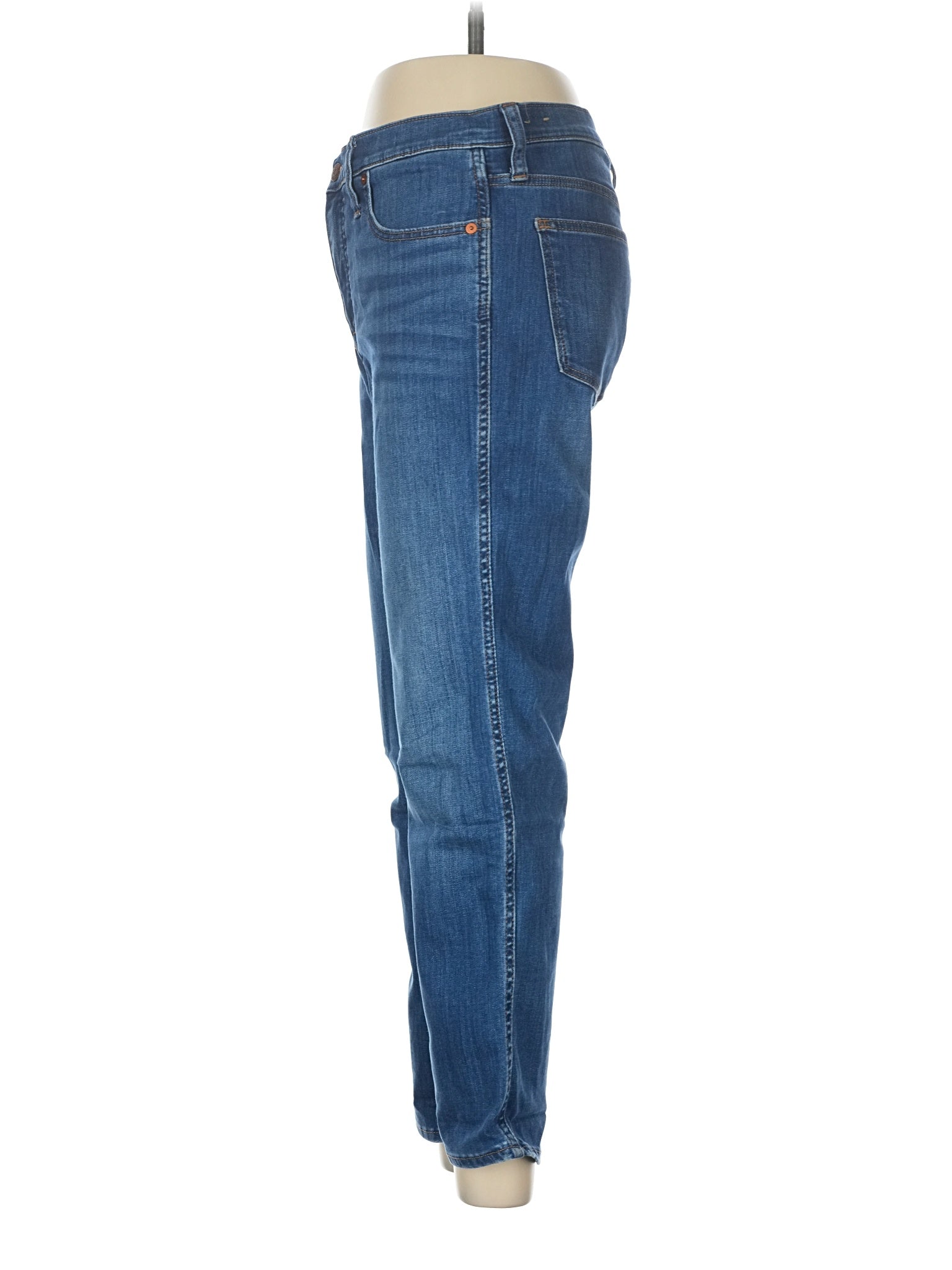 9 waist size - 28