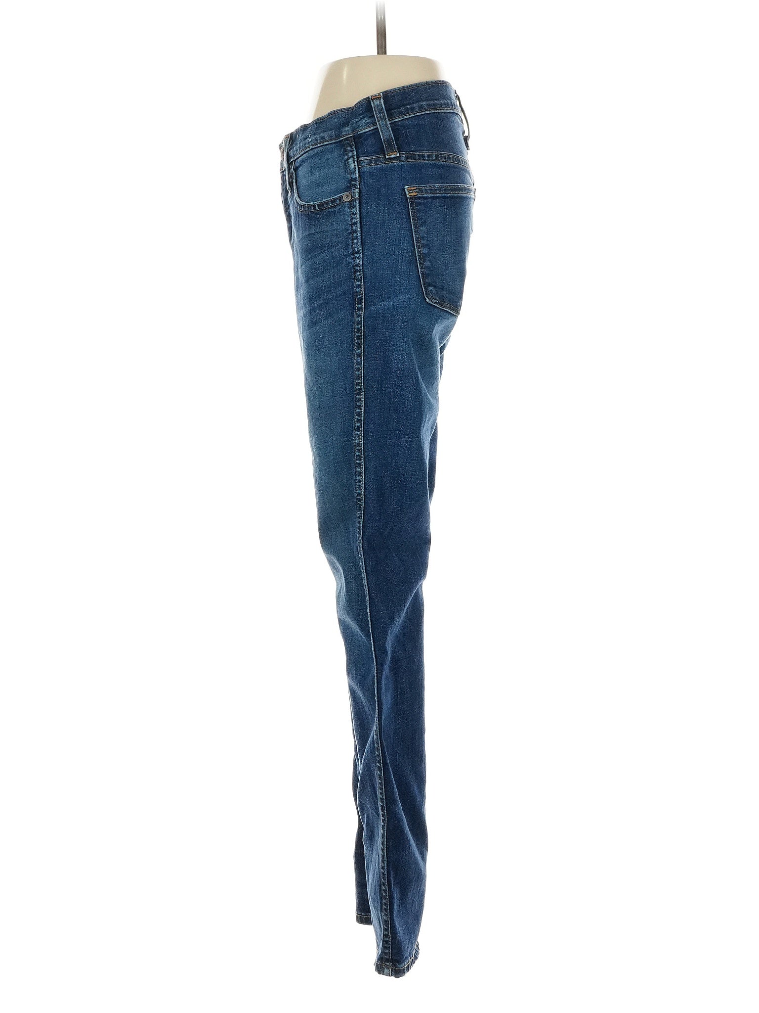 4 waist size - 25