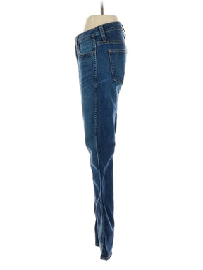4 waist size - 25