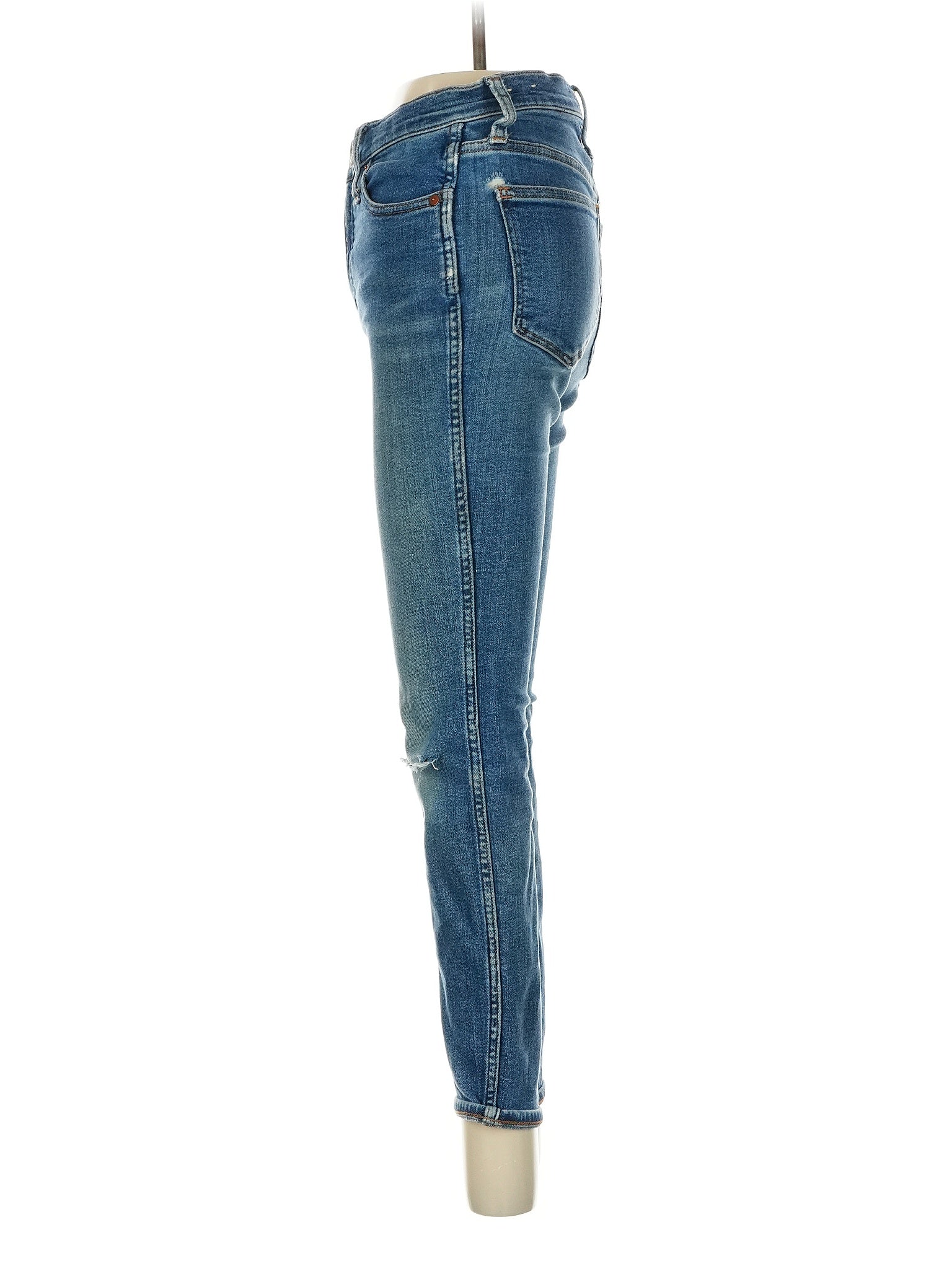 4 waist size - 24 P
