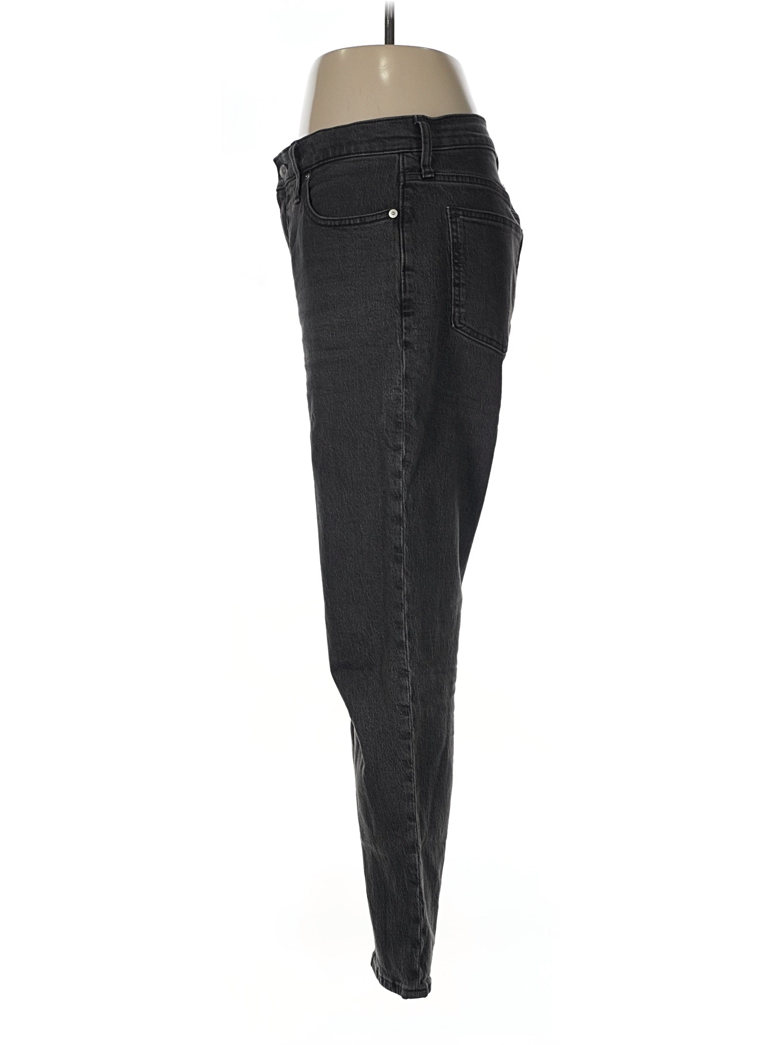 11 waist size - 28