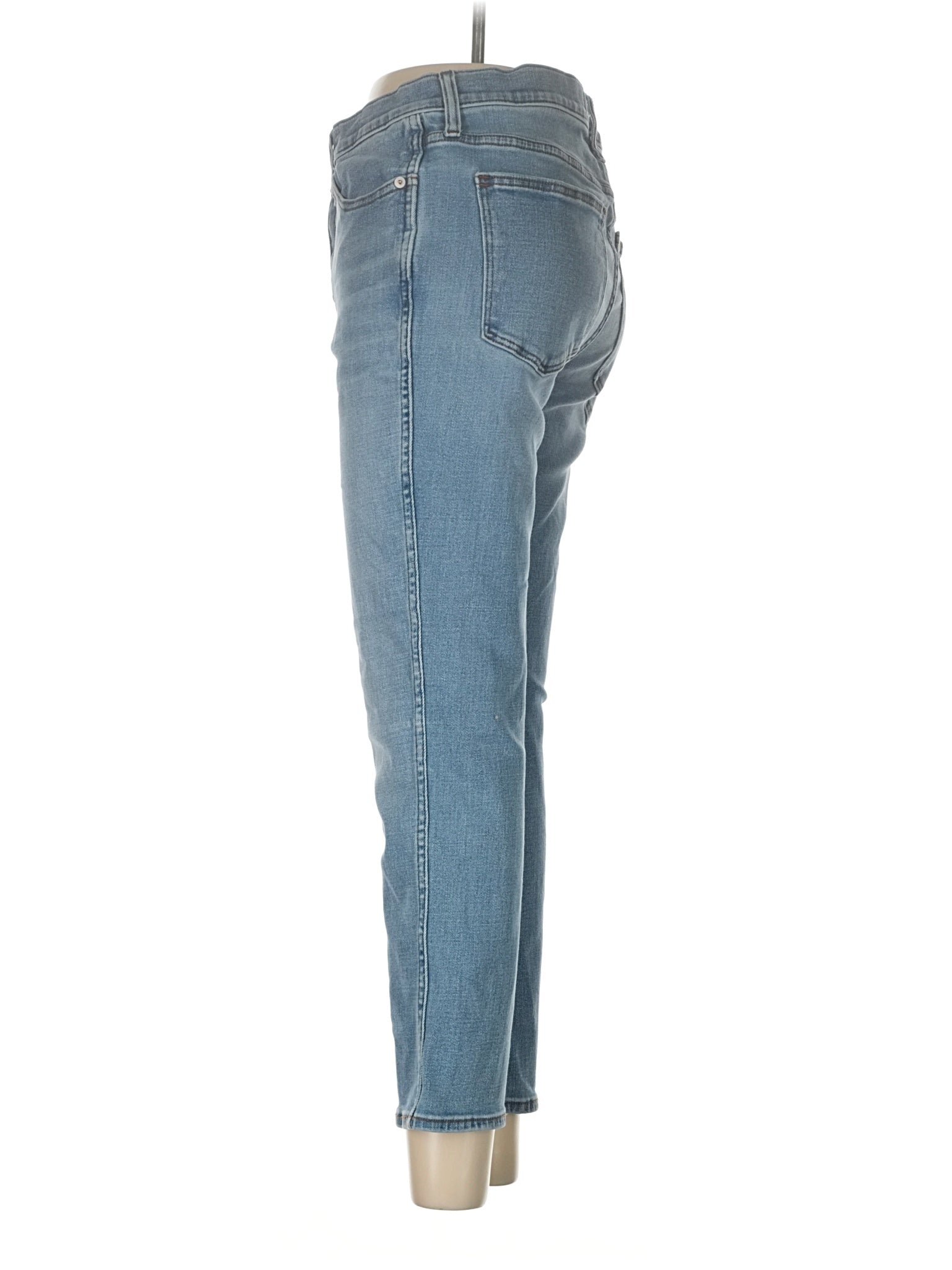 4 waist size - 28