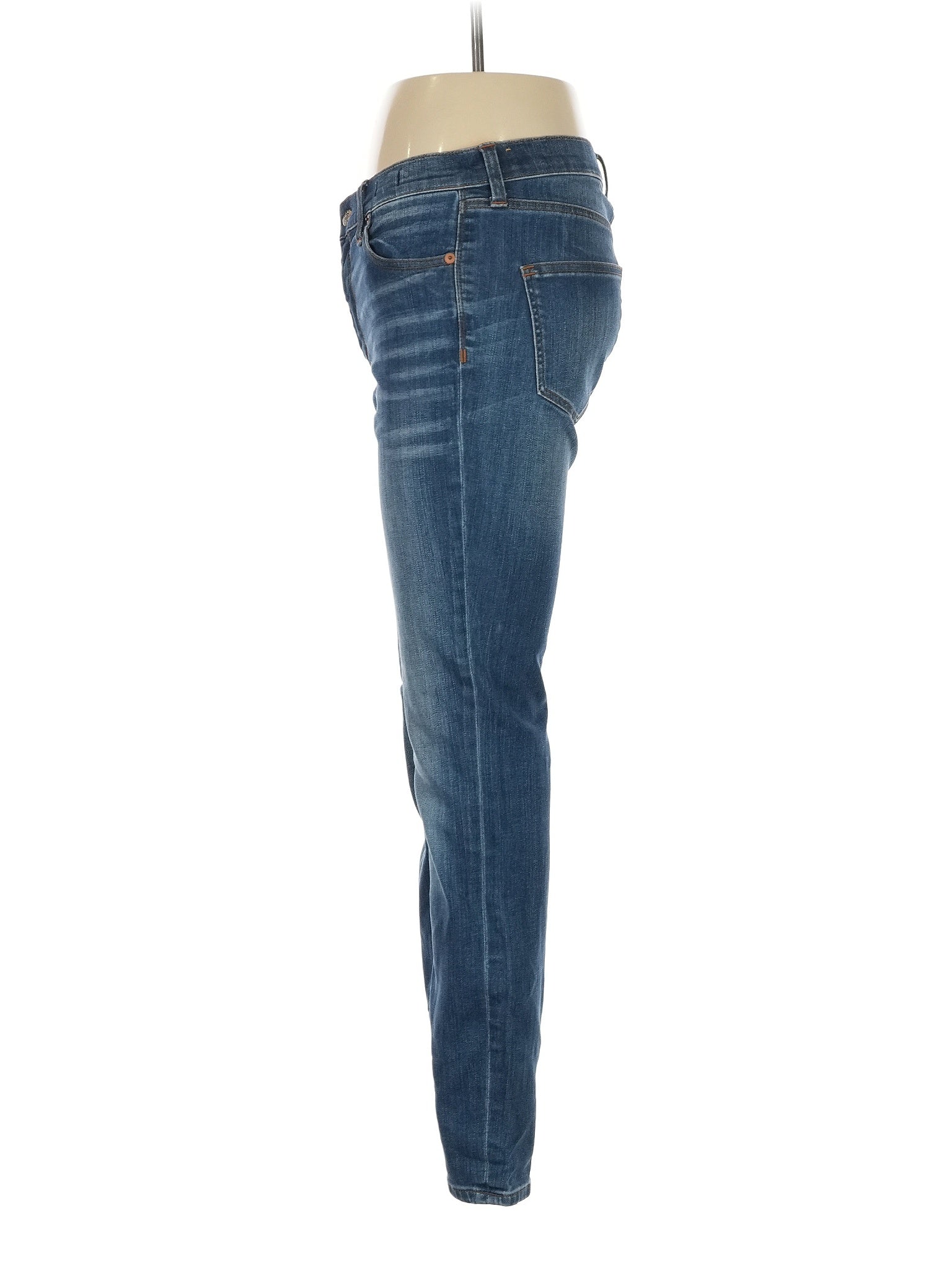 4 waist size - 28
