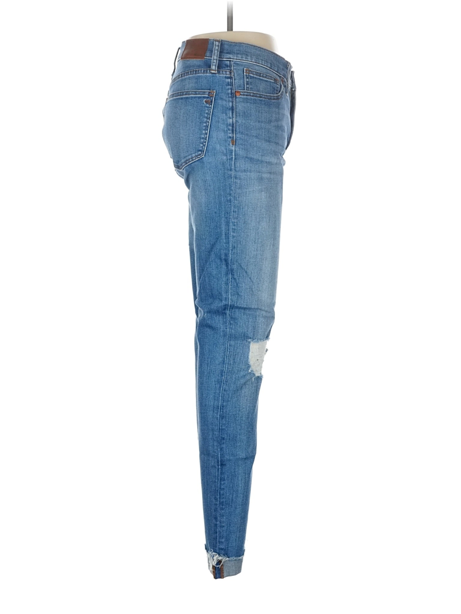 3 waist size - 28 T