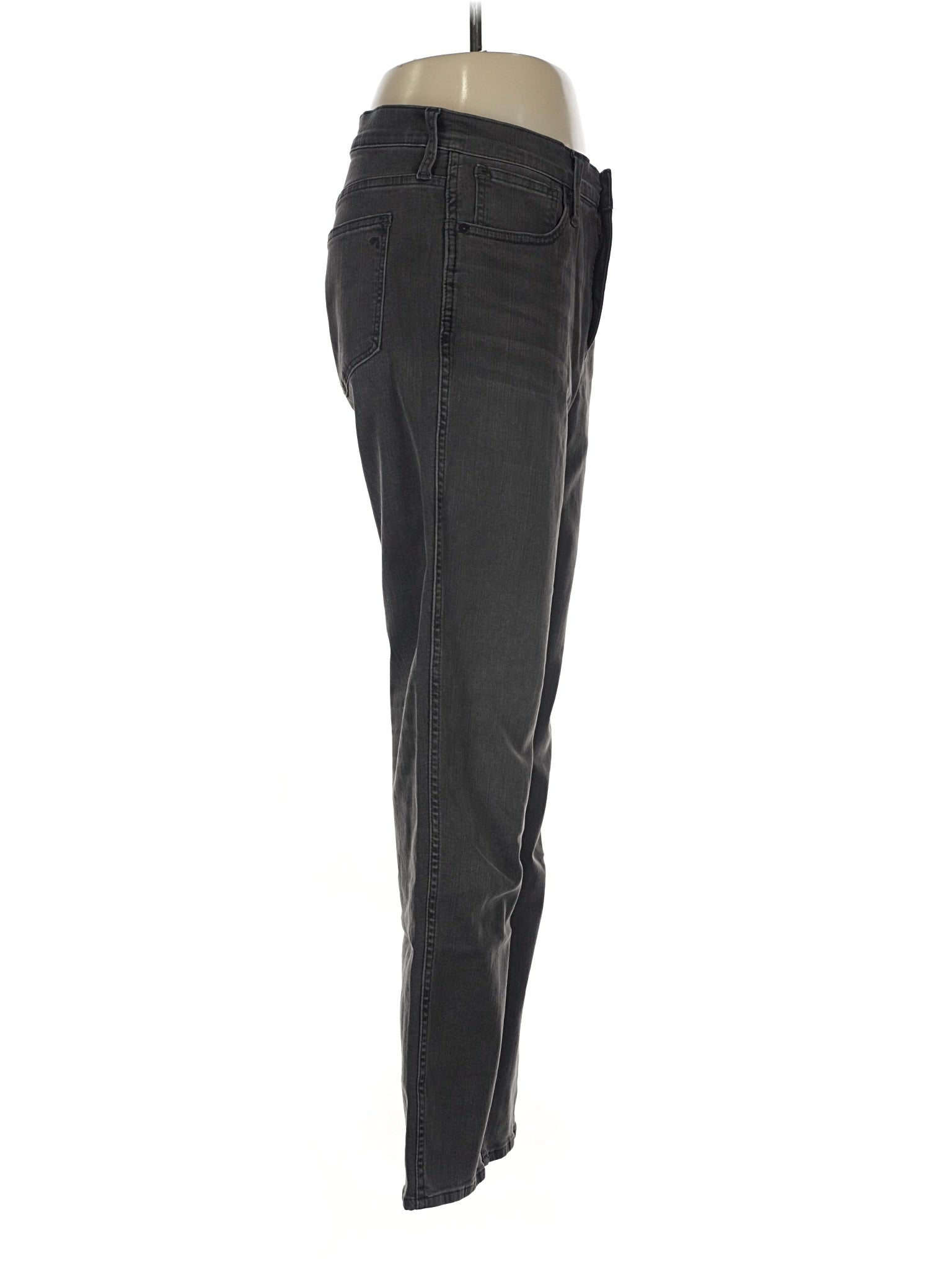 3 waist size - 28 T
