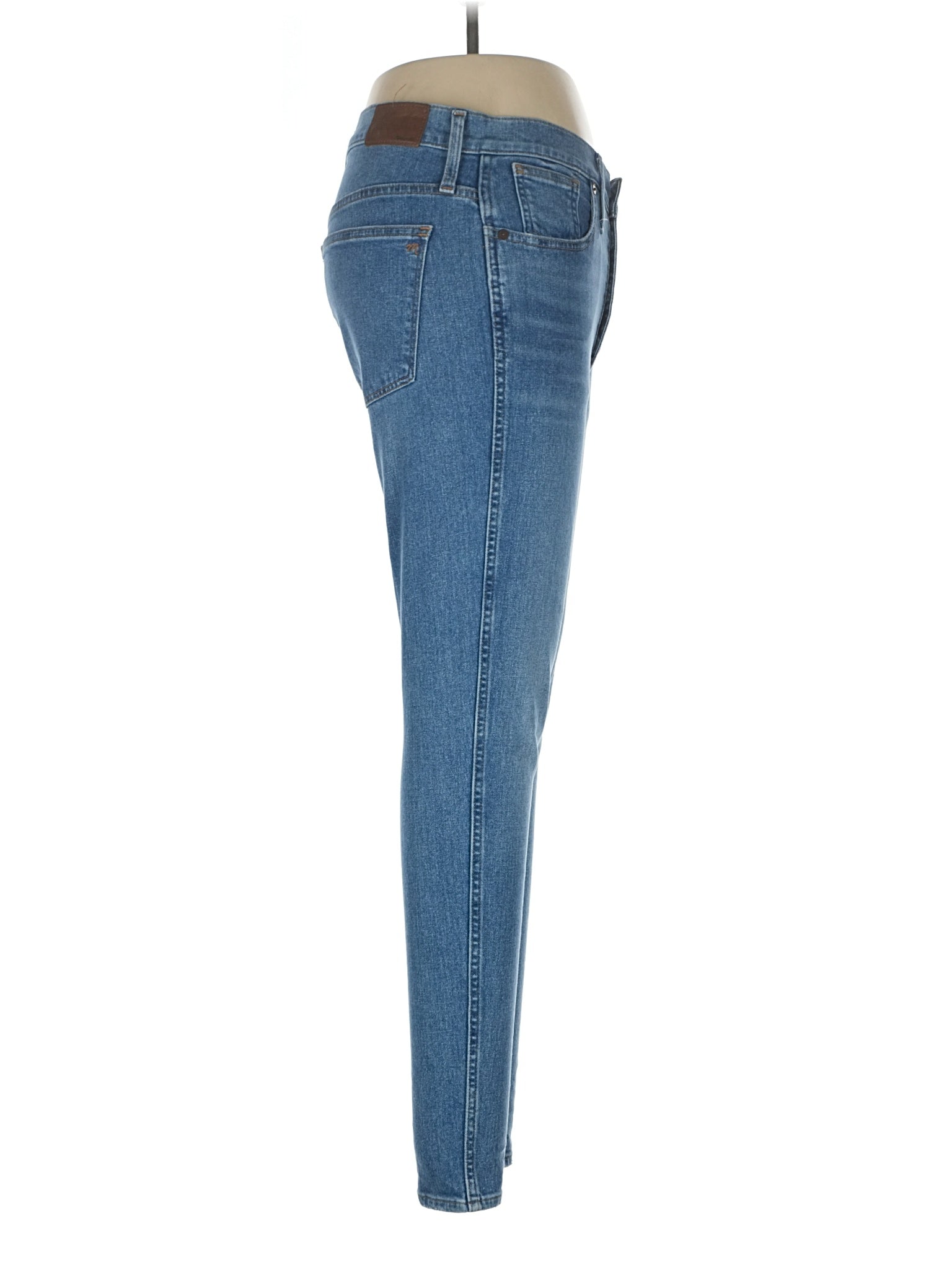 3 waist size - 23