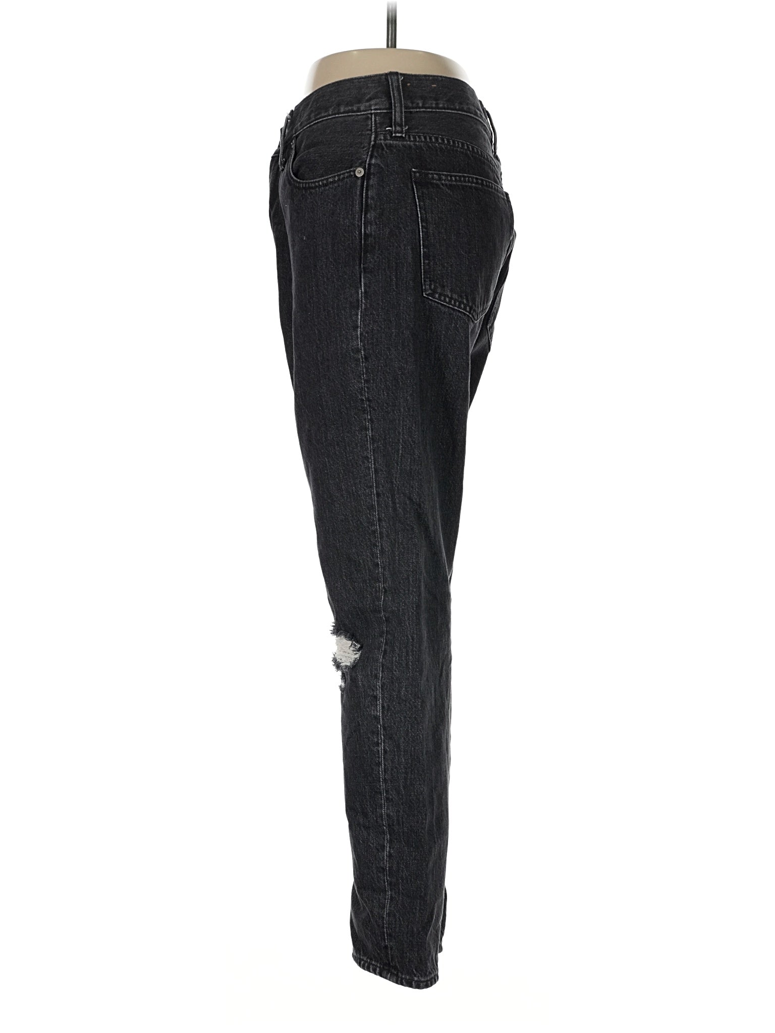 4 waist size - 28