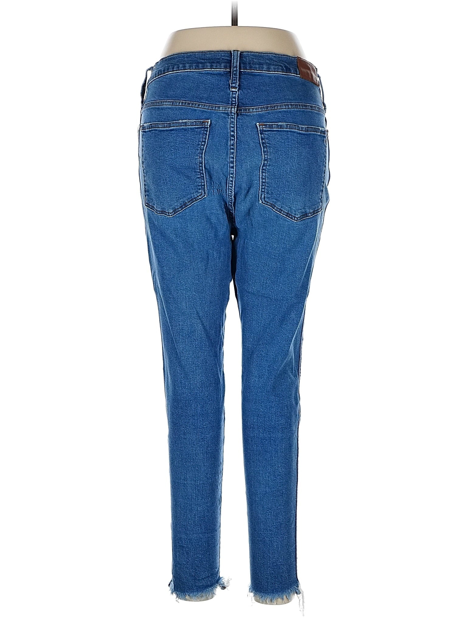 2 waist size - 32
