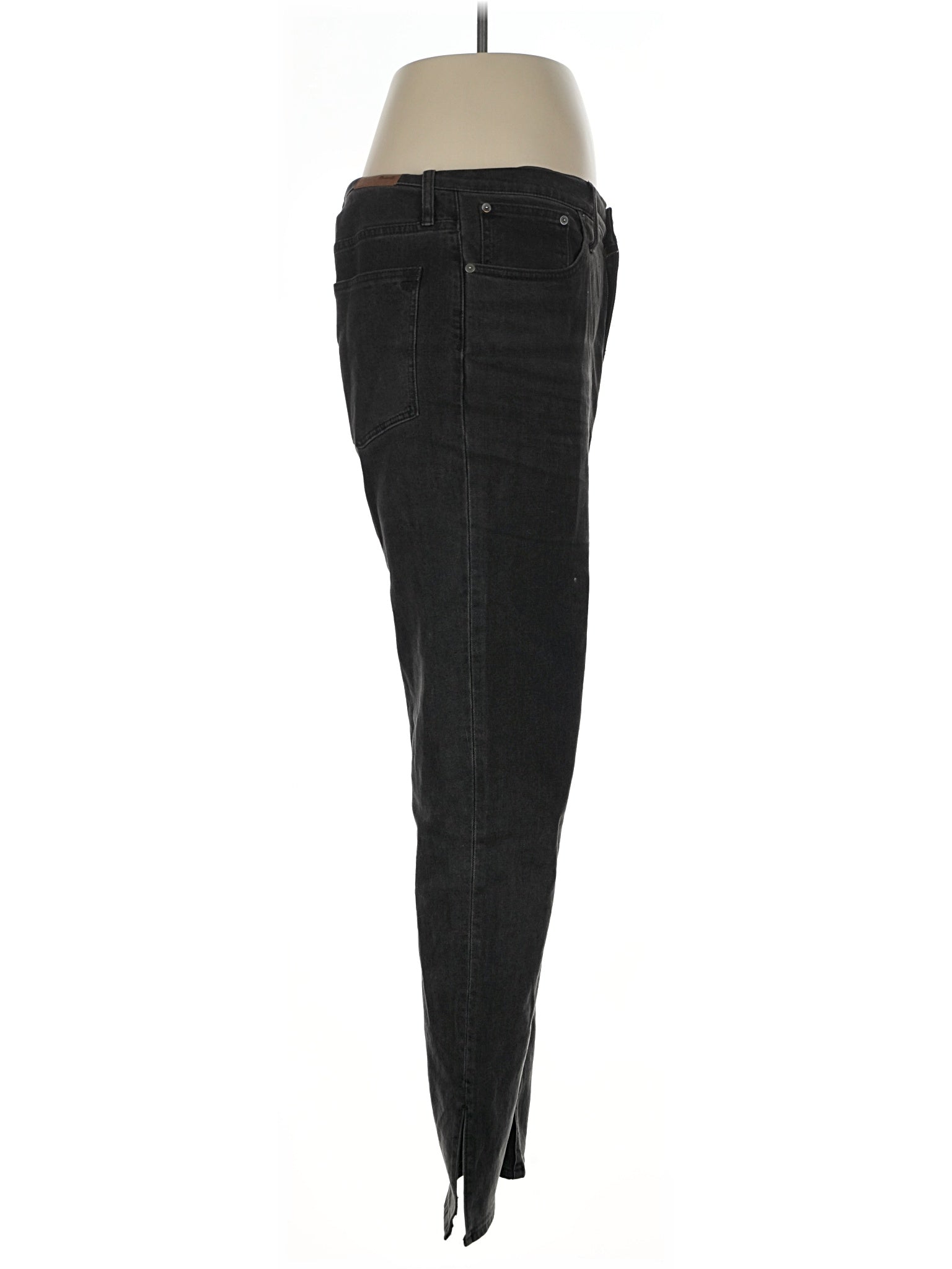 7 waist size - 31
