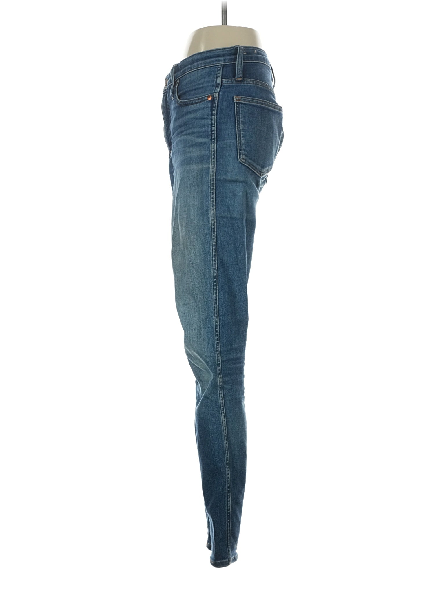 4 waist size - 25