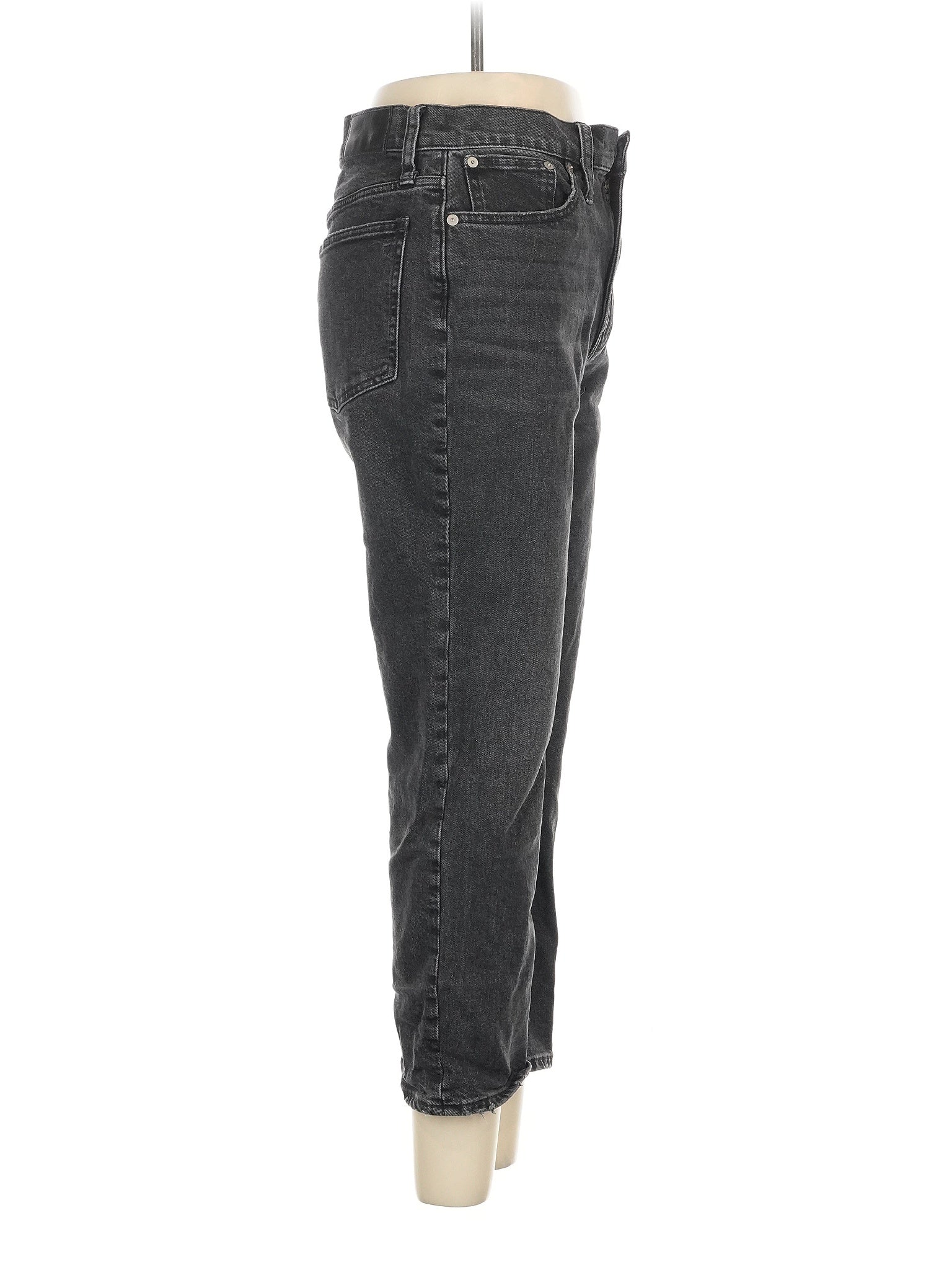 3 waist size - 28 P