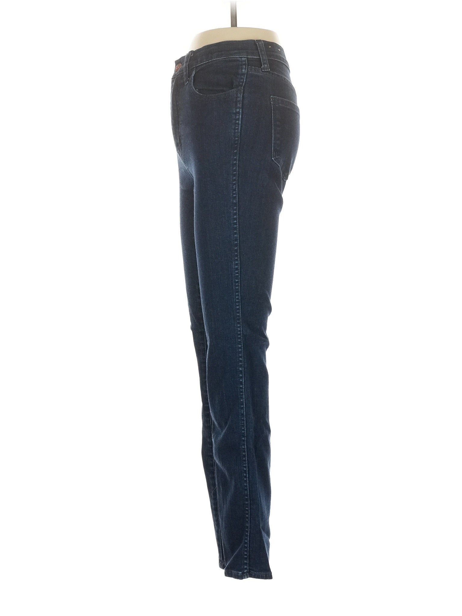 4 waist size - 25