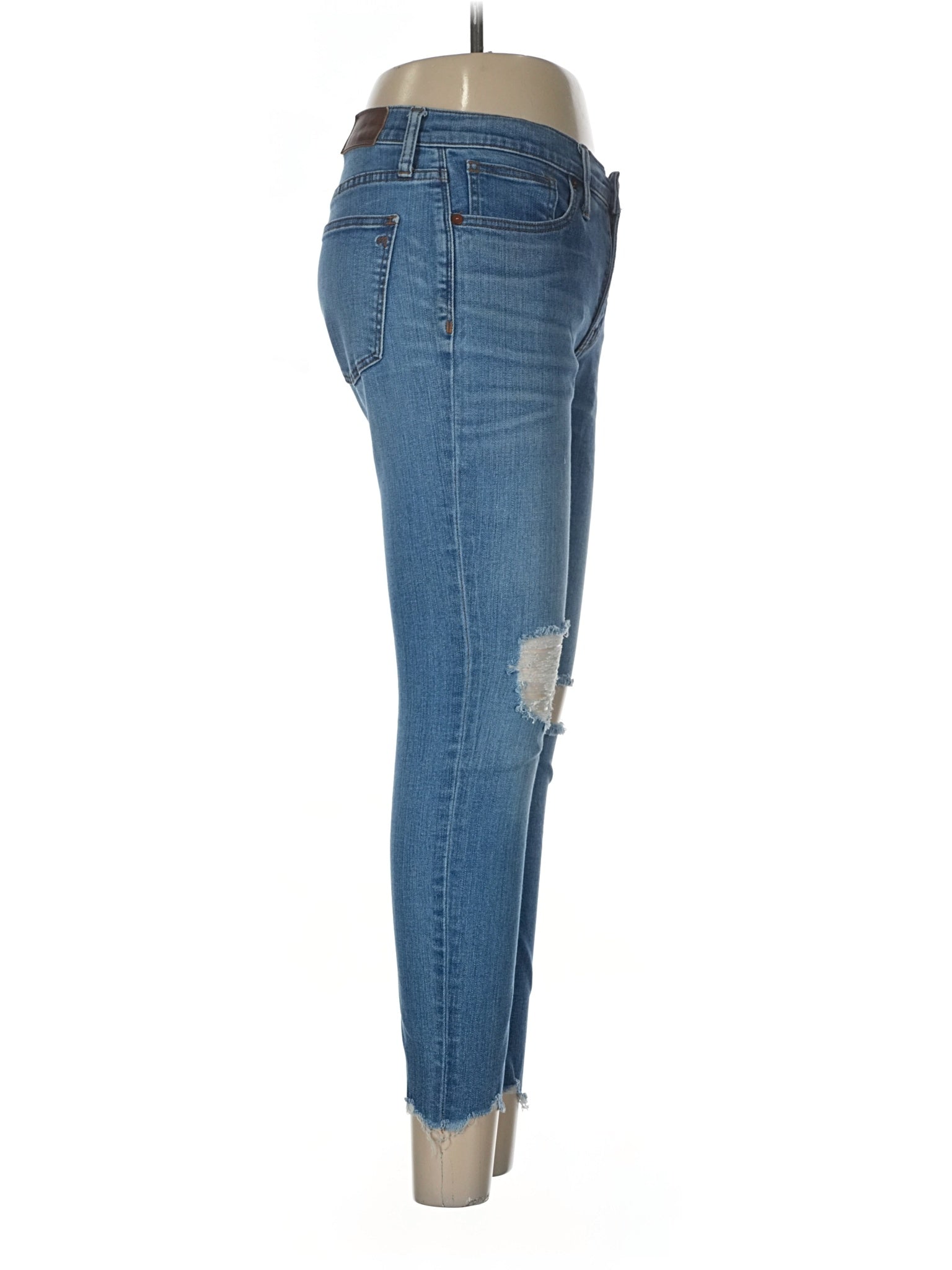 3 waist size - 28 P
