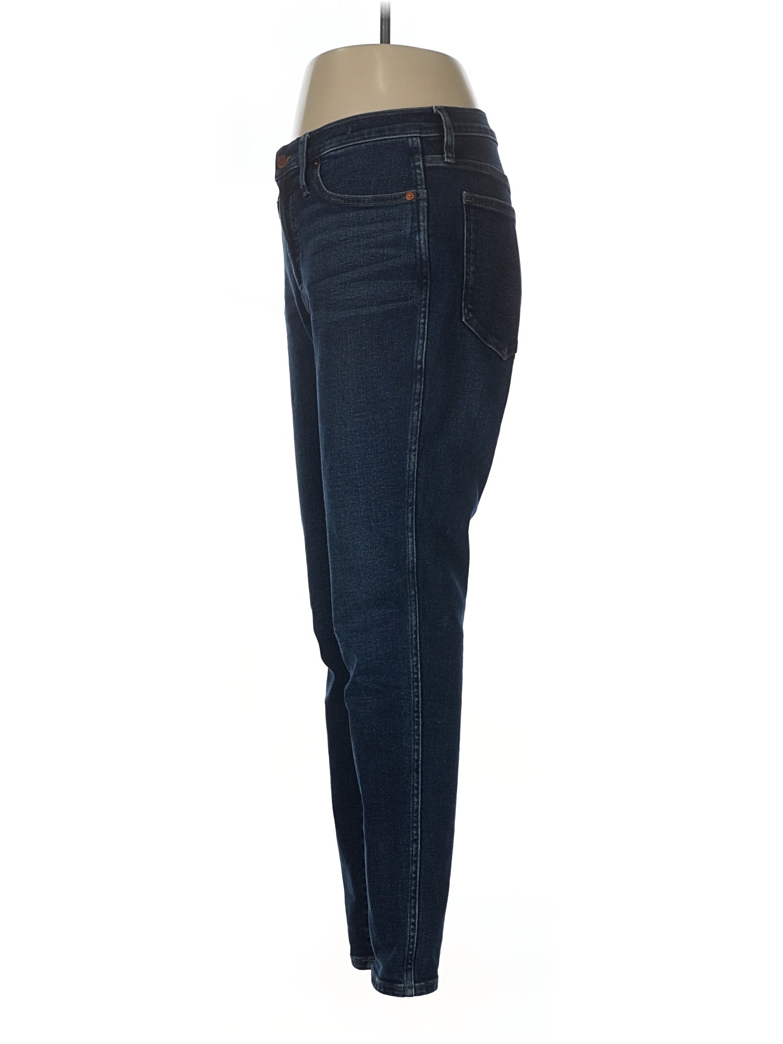 4 waist size - 28