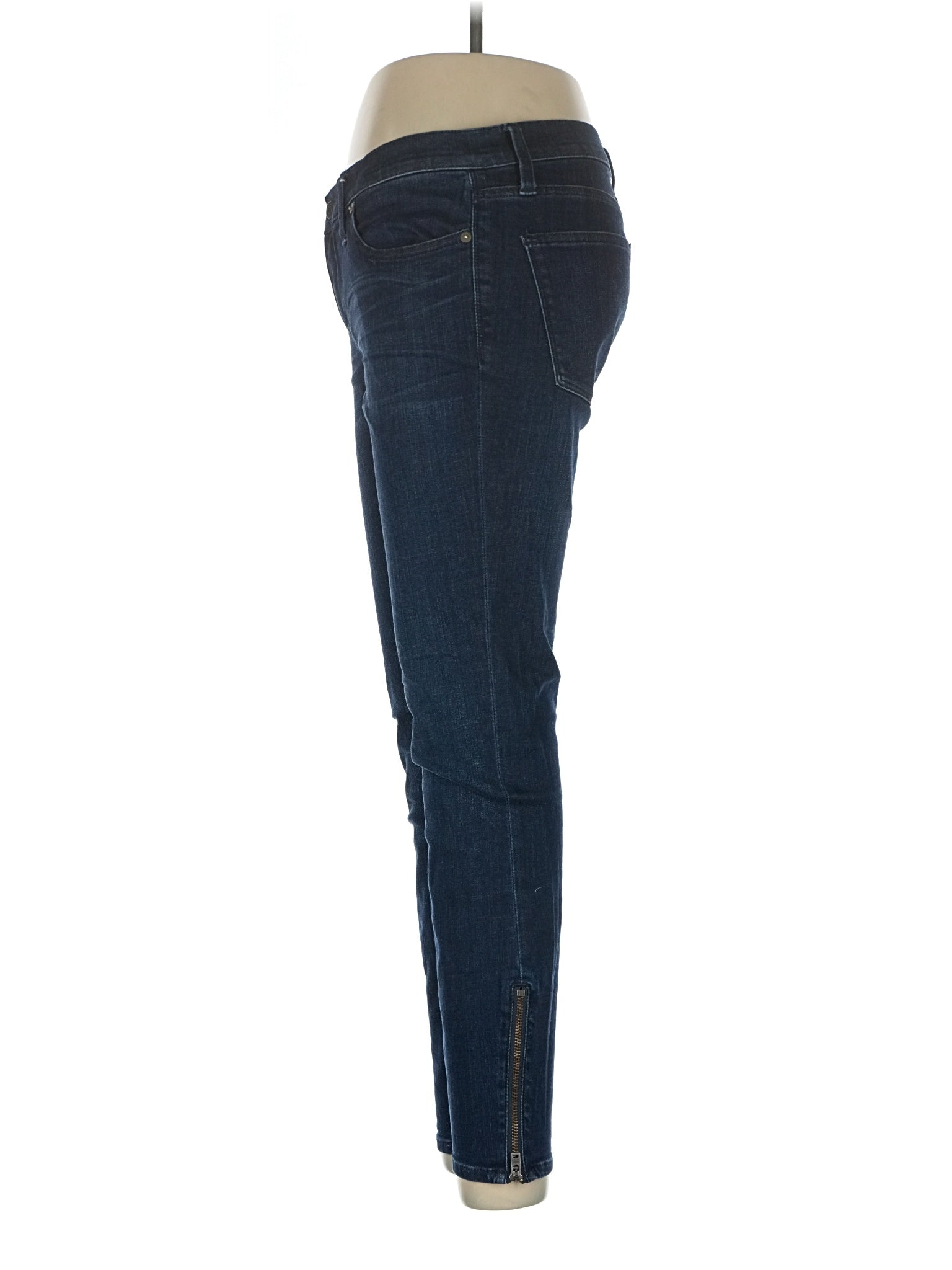4 waist size - 30