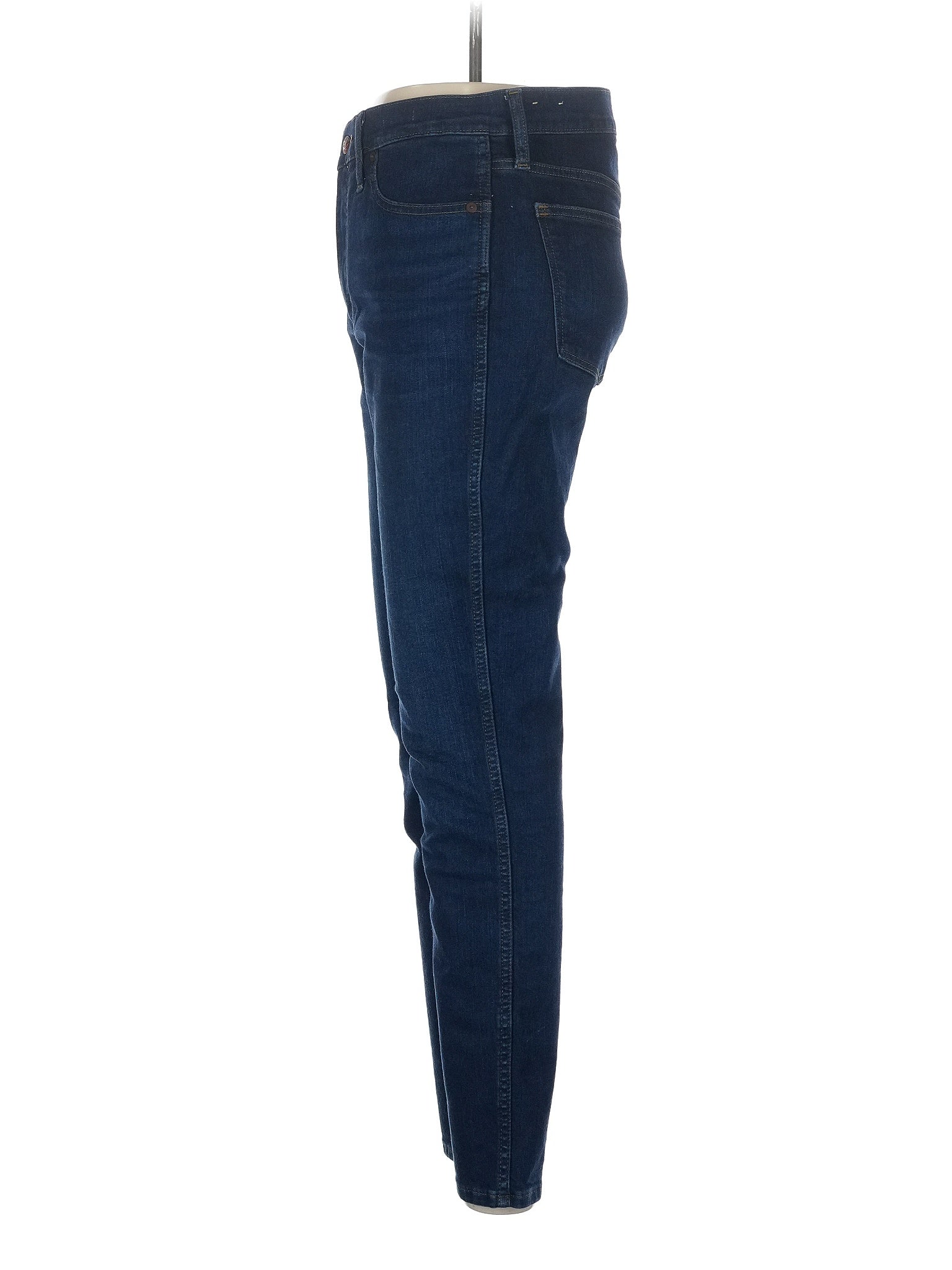 4 waist size - 28