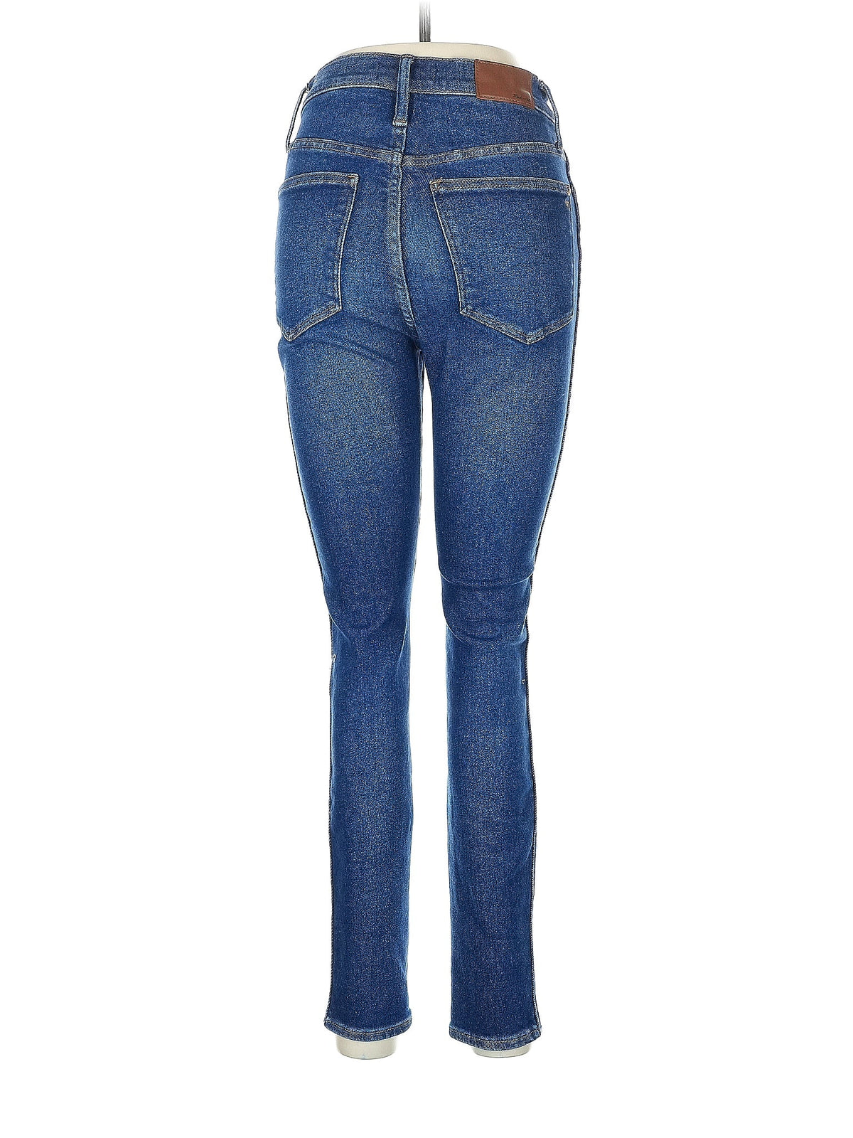 2 waist size - 28