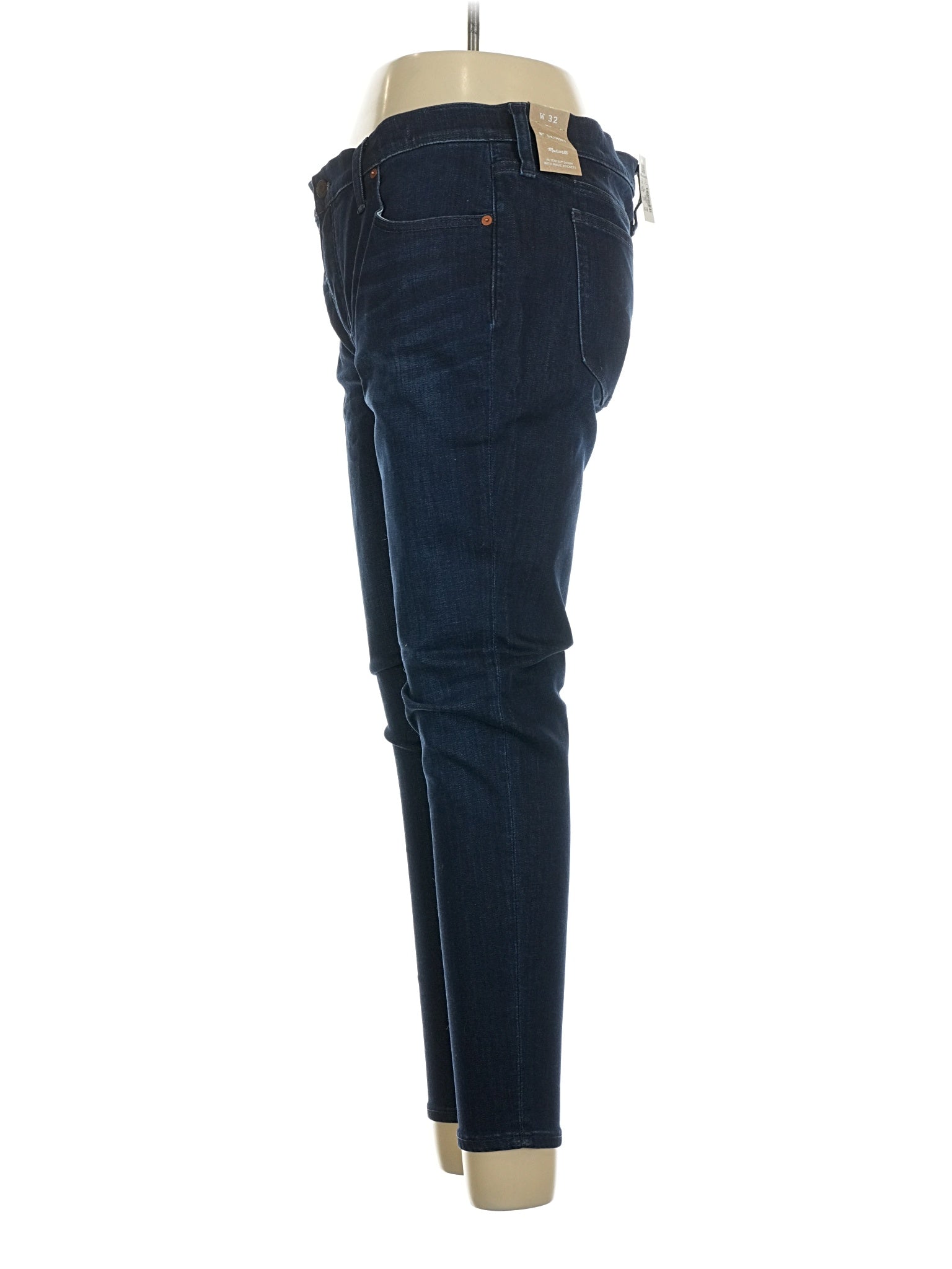 4 waist size - 32