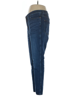 4 waist size - 32