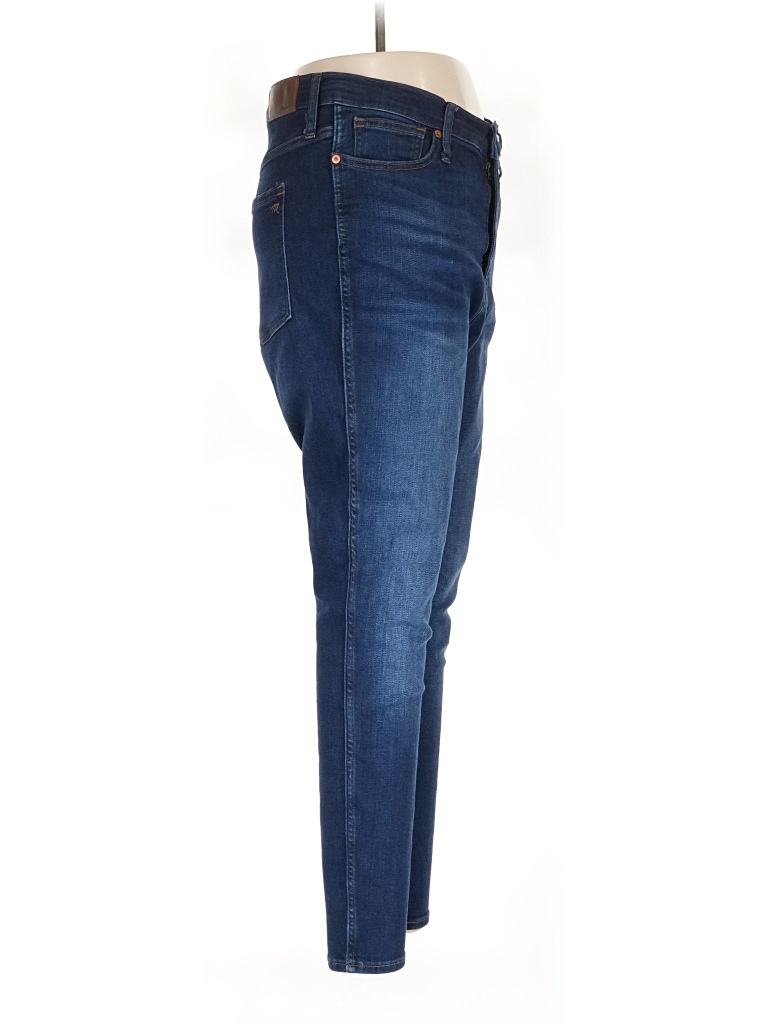 3 waist size - 32