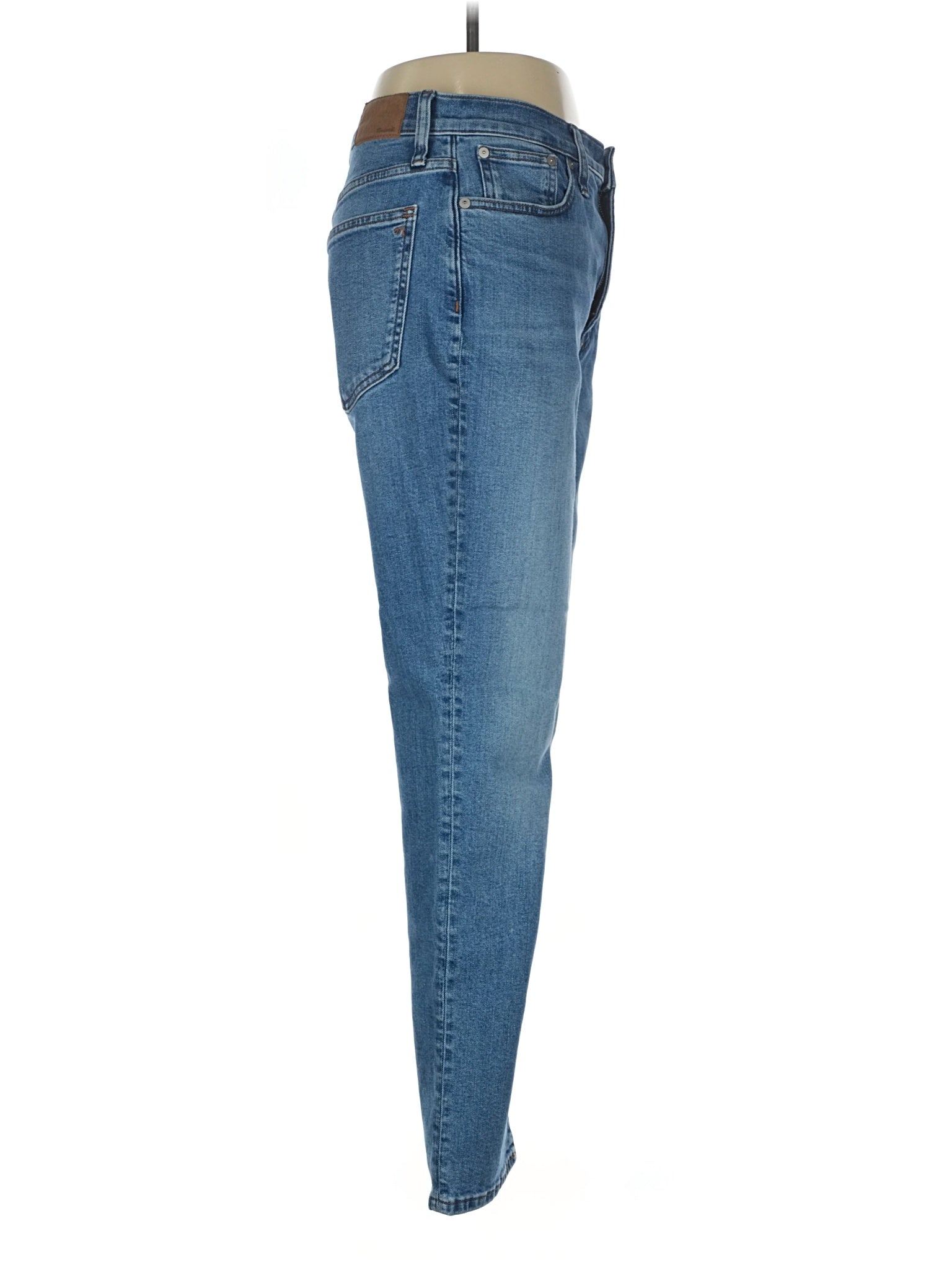 3 waist size - 28