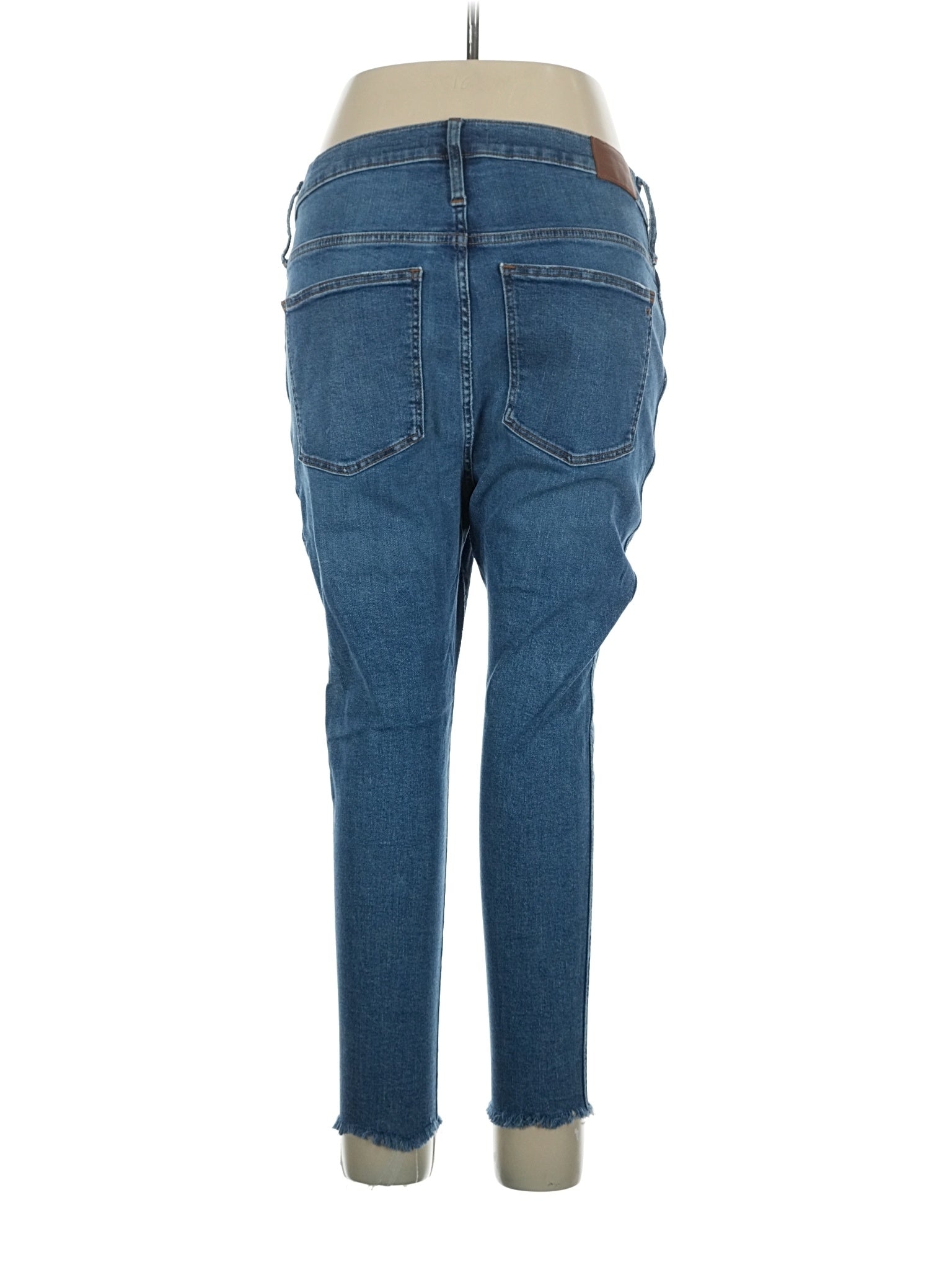 2 waist size - 33 P
