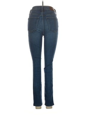 2 waist size - 23