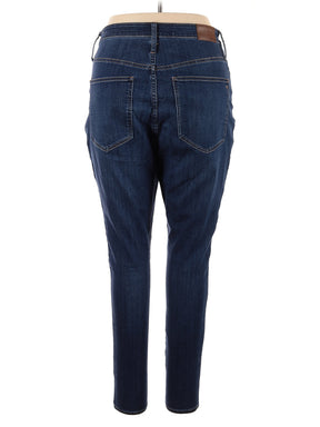 2 waist size - 32