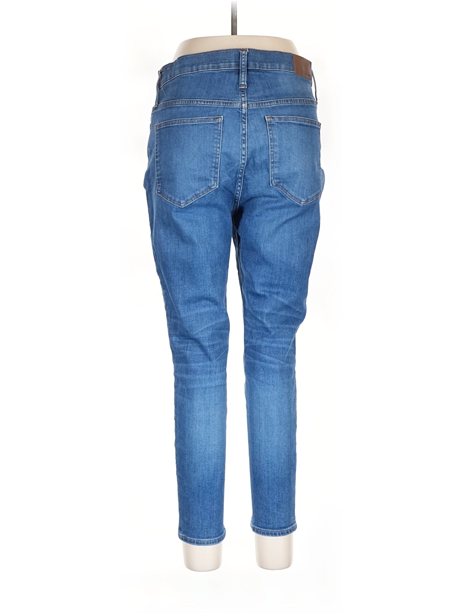 2 waist size - 32
